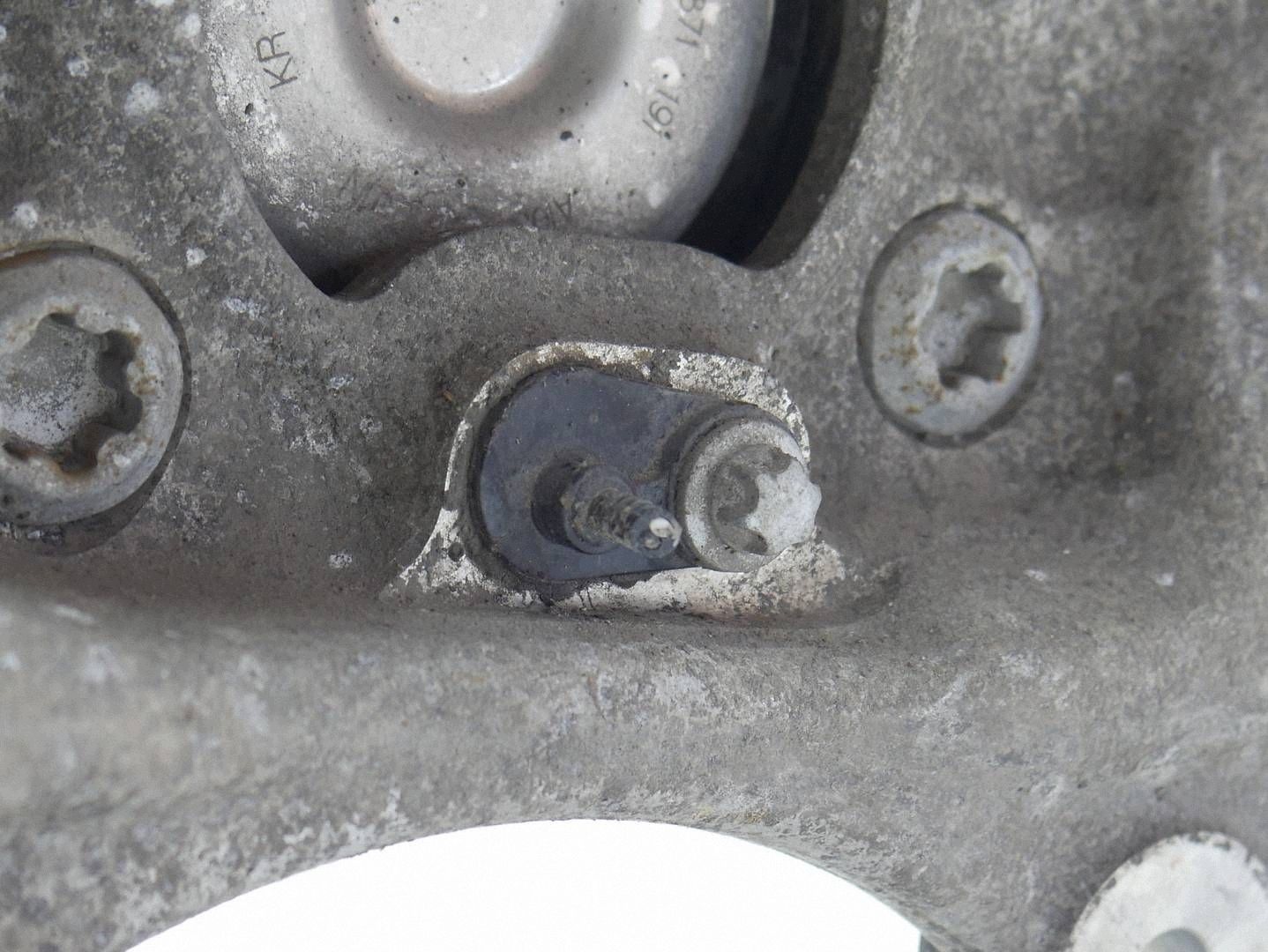 swing left front left front BMW 5 G30 G31 2.0D B47 6884381