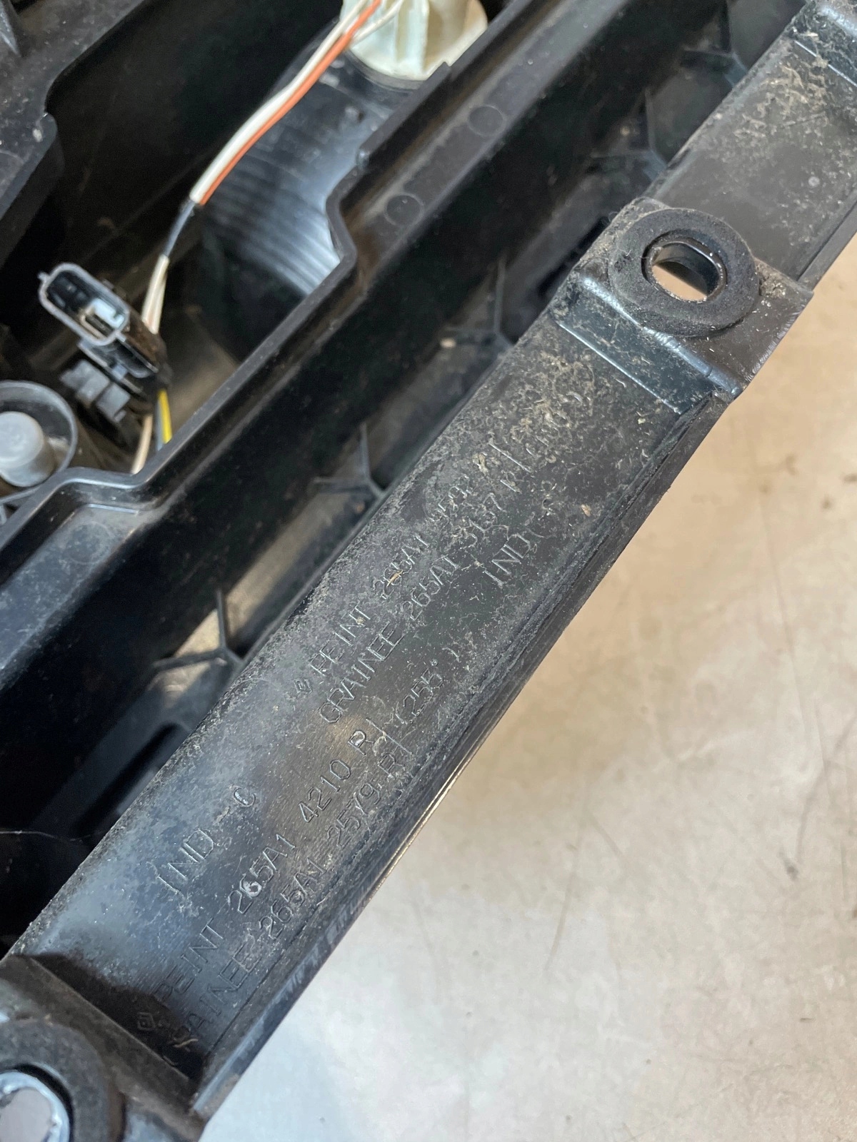 light rear part rear right Renault Trafic III Lift