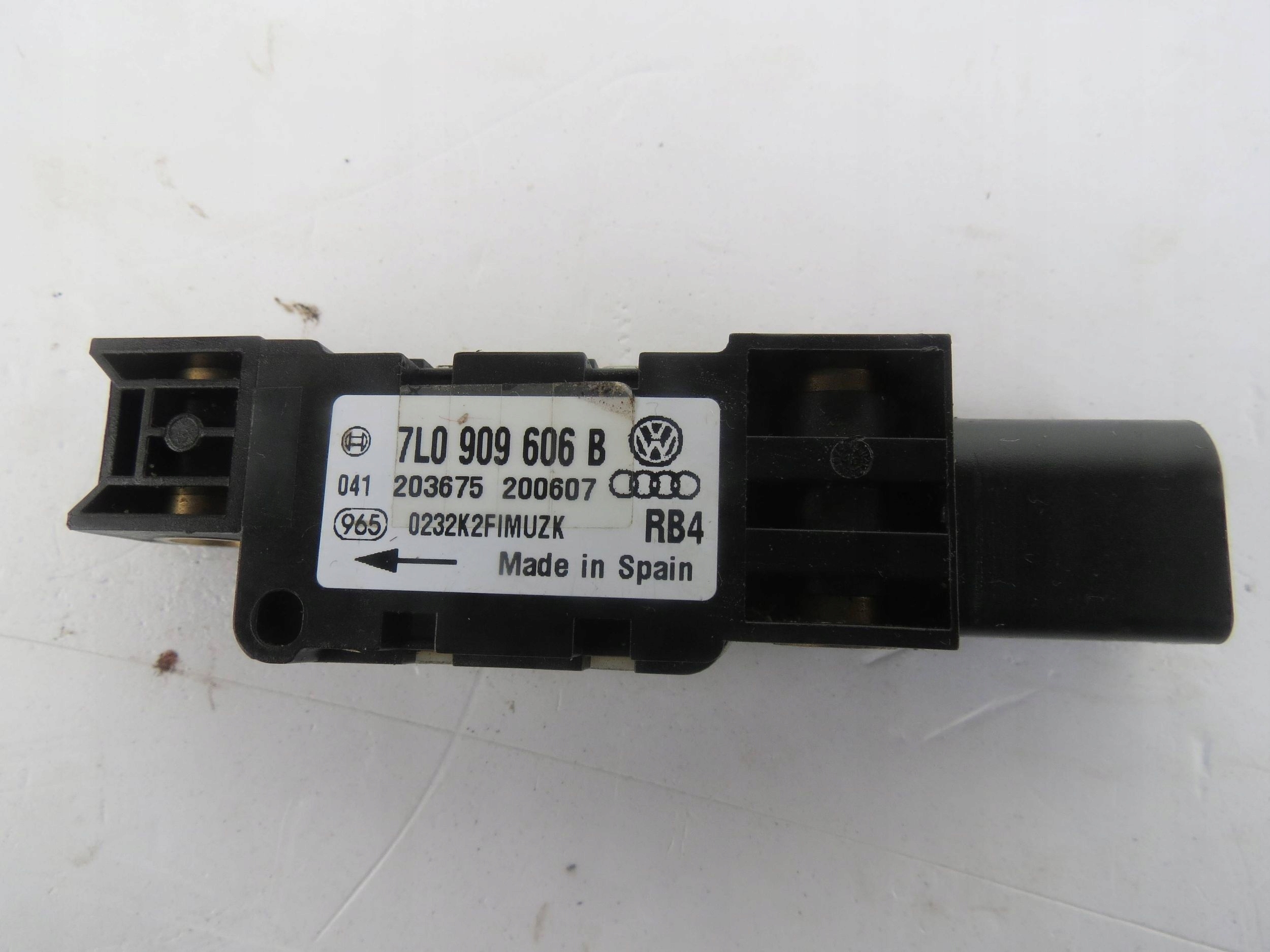 Crashsensor Drucksensor AIRBAG PORSCHE CAYENNE und 7L5 4.8 V8 4B0959643E