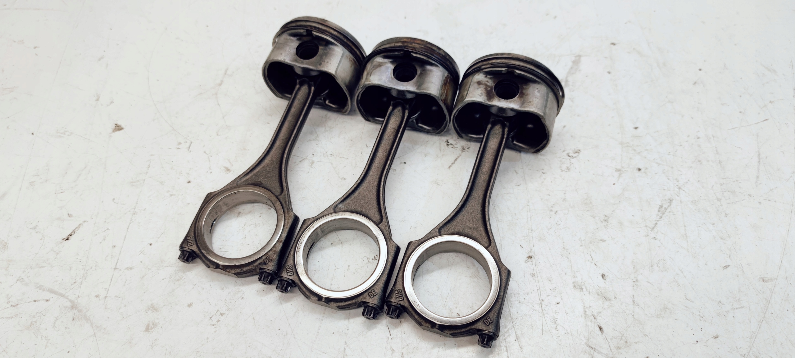 PISTON + BIELLE AUDI S4 A6 4.2 BBK BAT 079G 84L89