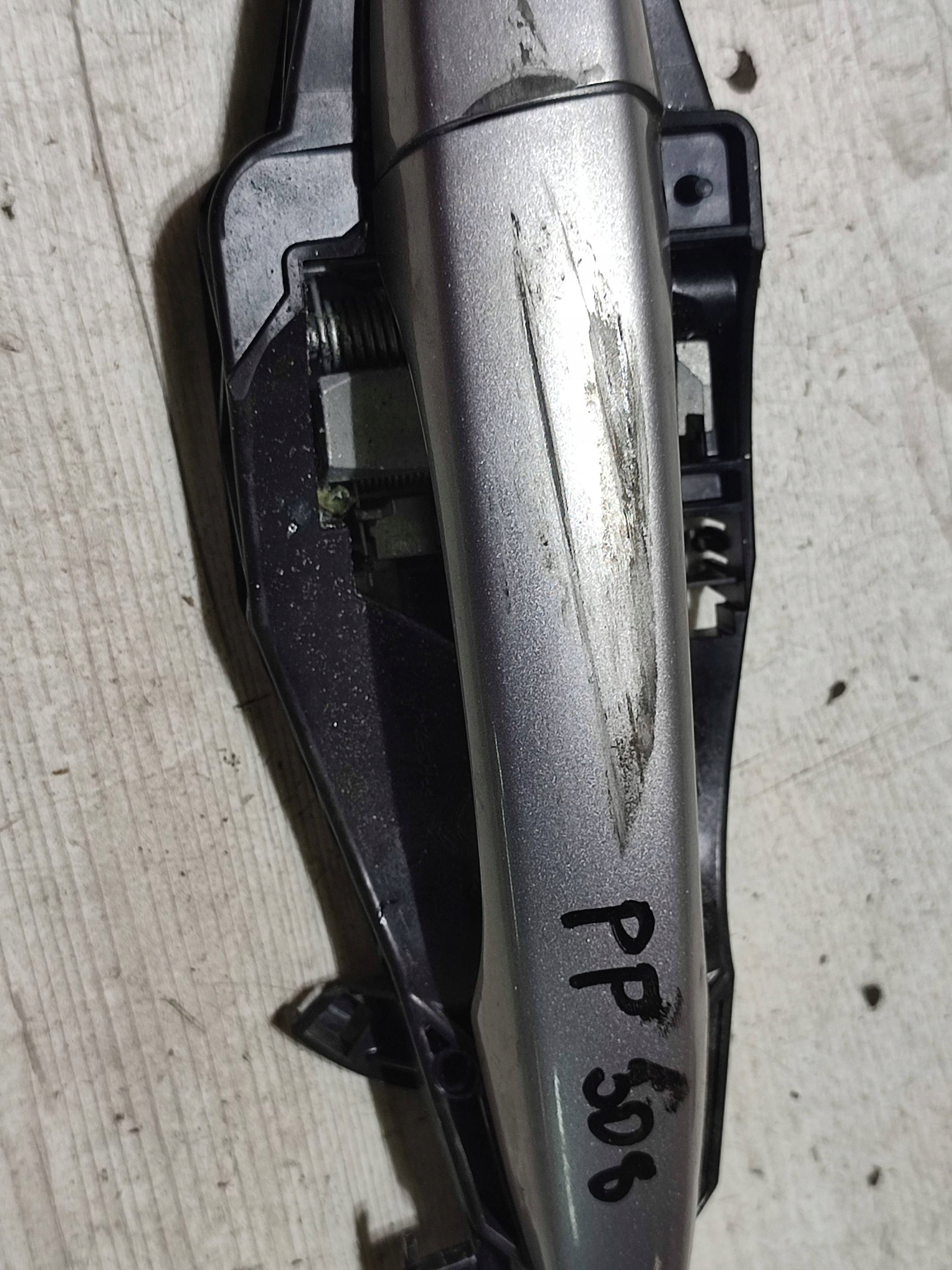 Peugeot 308 2019 front side right handle exterior door przednich