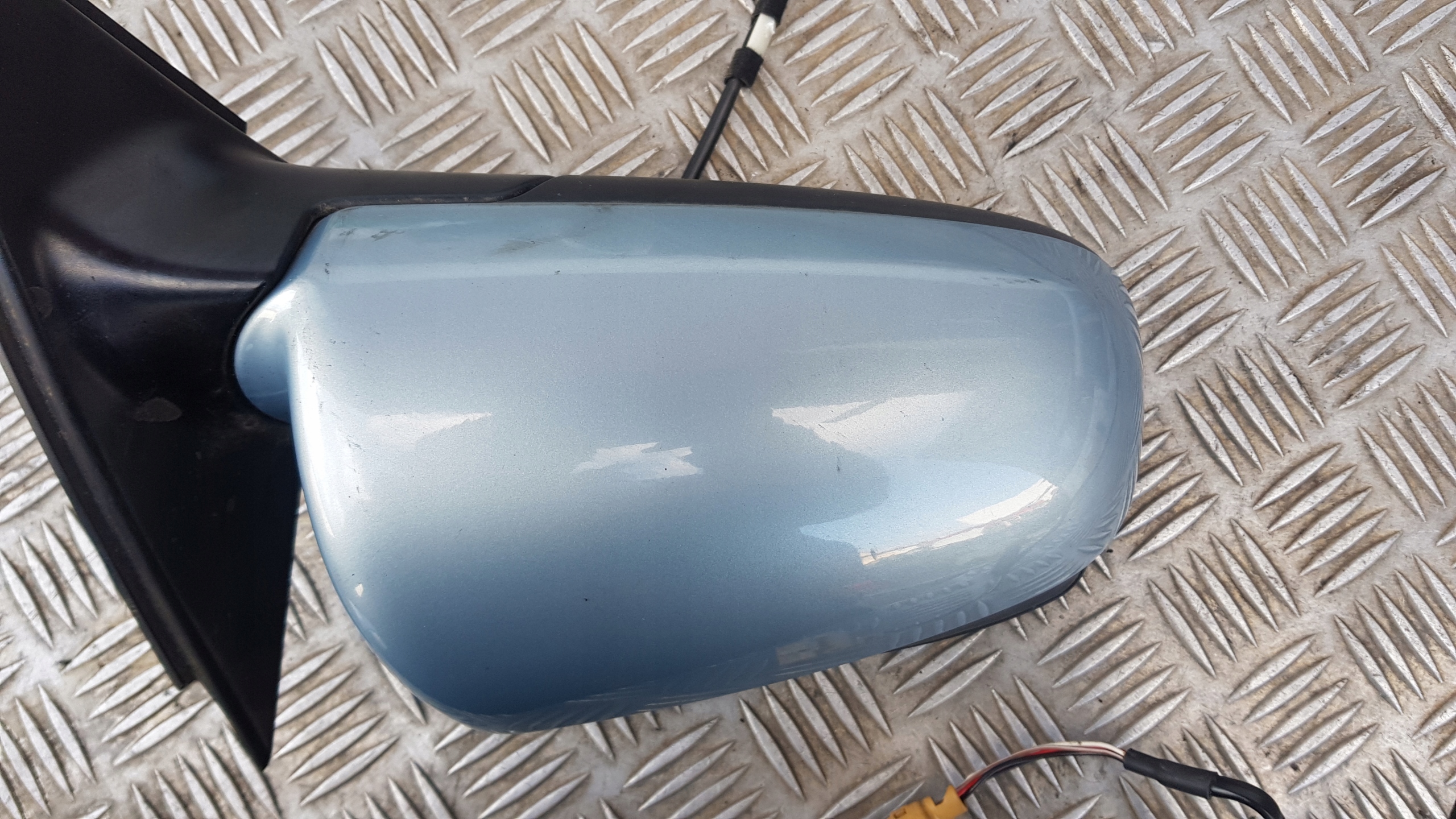 AUDI A4 B6 mirror right LY7R 5 PIN