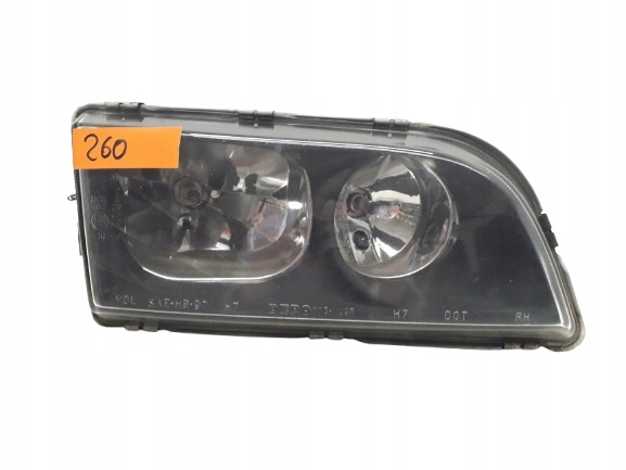 VOLVO S40 V40 LIFT 99-04 LAMPA PRAWA PRZEDNIA 773-1117R-LHD - ŁADNA - CAŁA