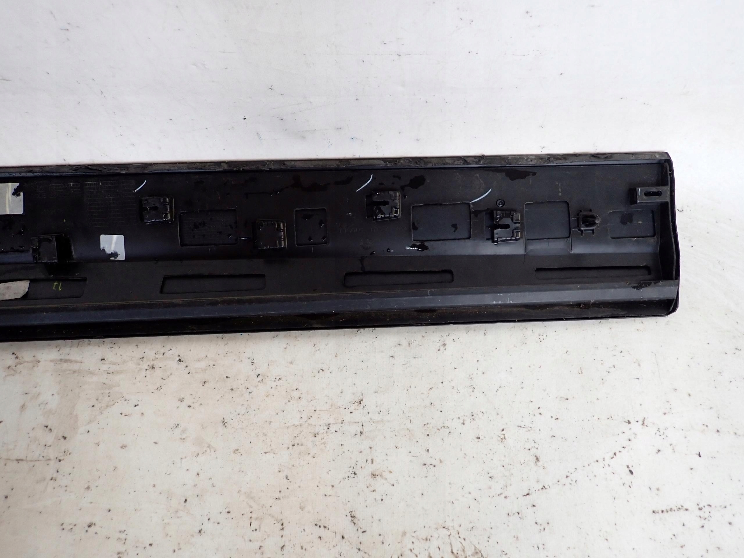 VOLKSWAGEN T-ROC R-LINE 17-> moulding door left front front 2GA854939