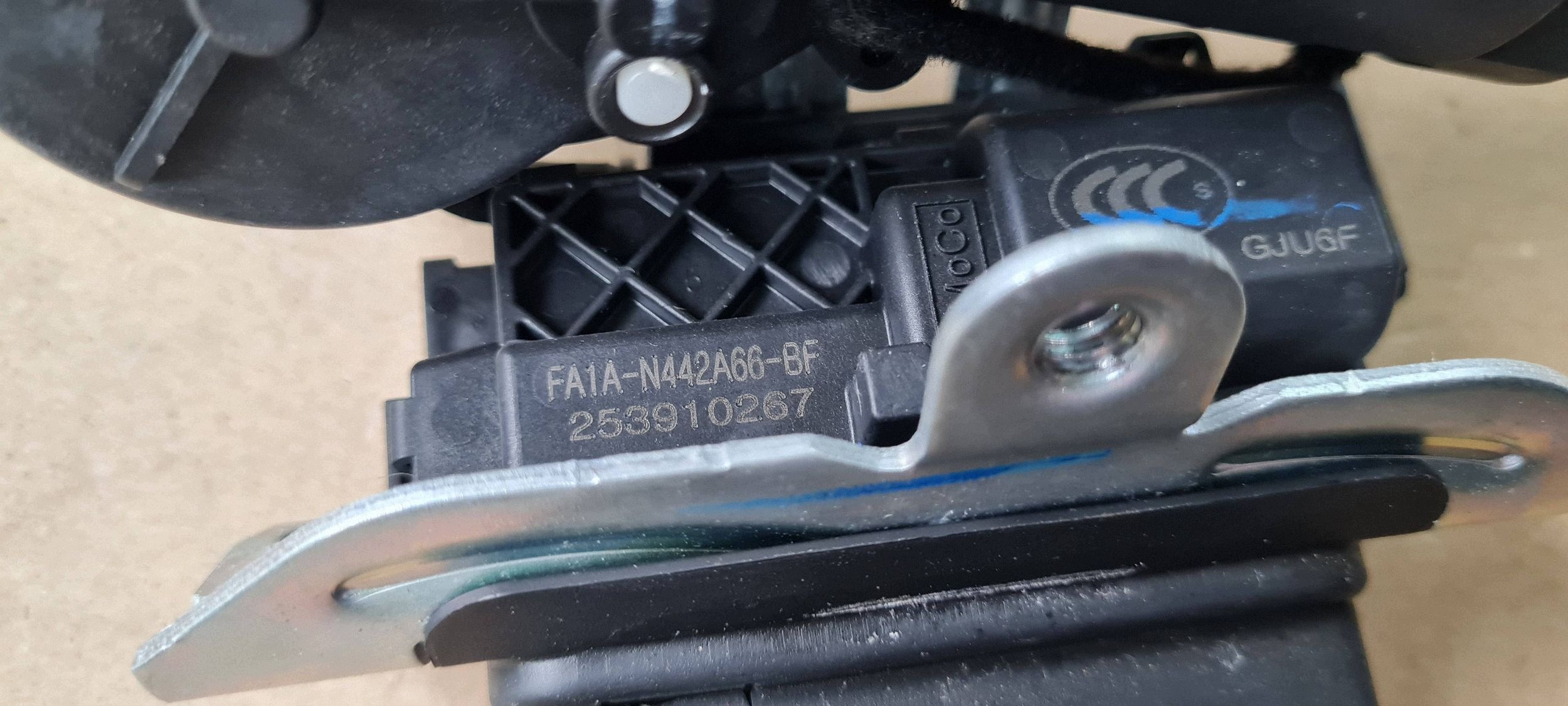Ford Edge II 2020 ST LIFT lock bonnet boot rear part FORD FA1AN442A66BF