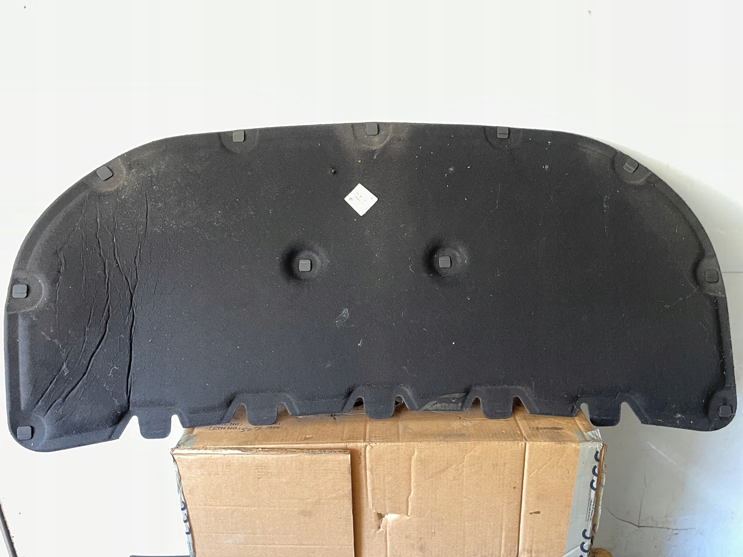 insonorisation du capot PODBITKA VW CADDY 2K 2K0863831A