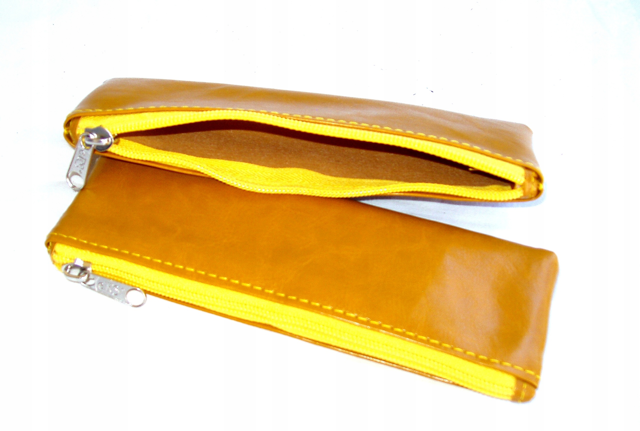 PIÓRNIK DOMICCO SASZETKA ETUI NA DŁUGOPISY PIÓRA ŻÓŁTY EAN (GTIN) 5907629362593