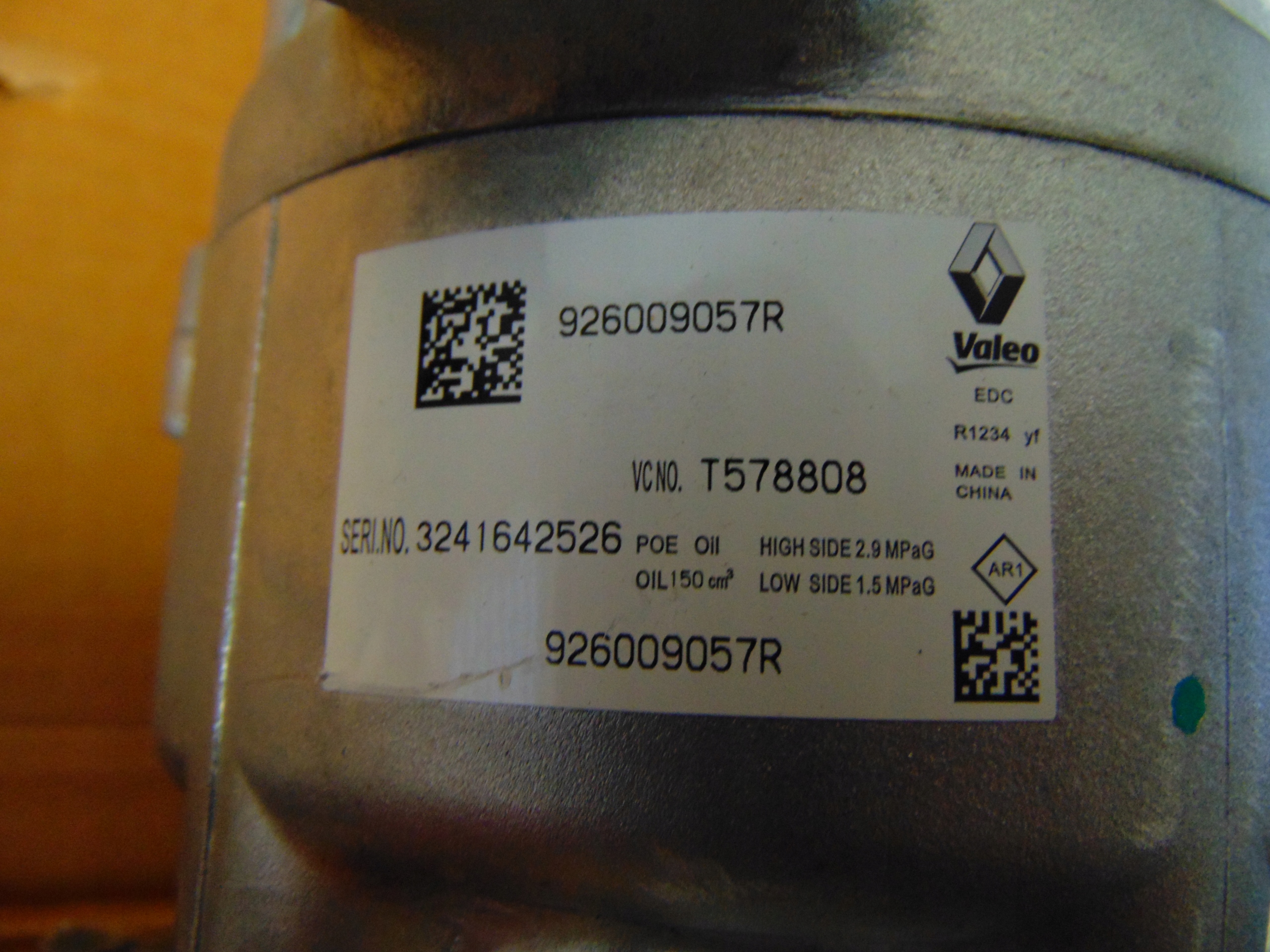 компрессор кондиционера renault AUSTRAL 926009057R