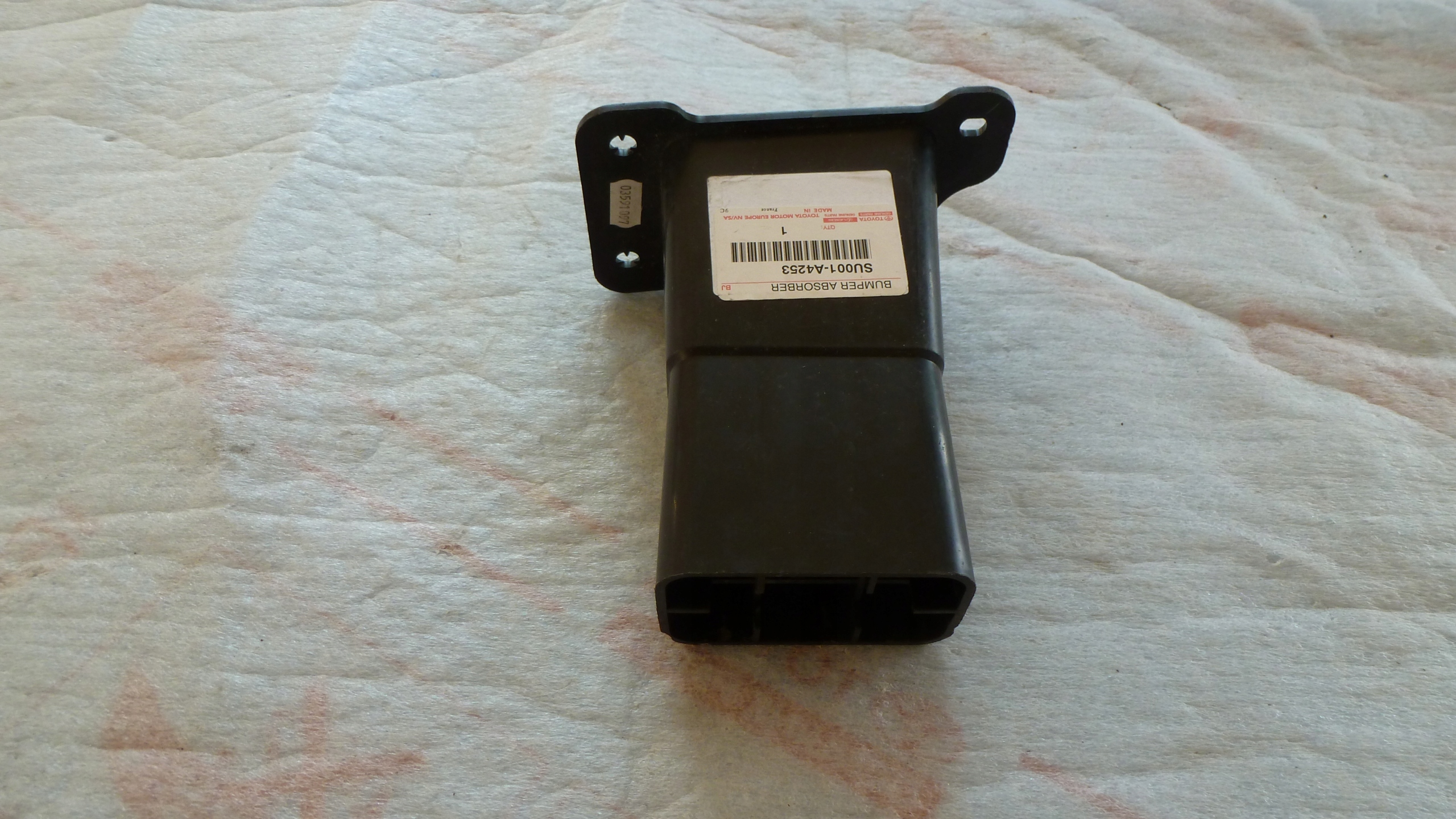 TOYOTA PROACE амортизатор передний бампер SU001-A4253