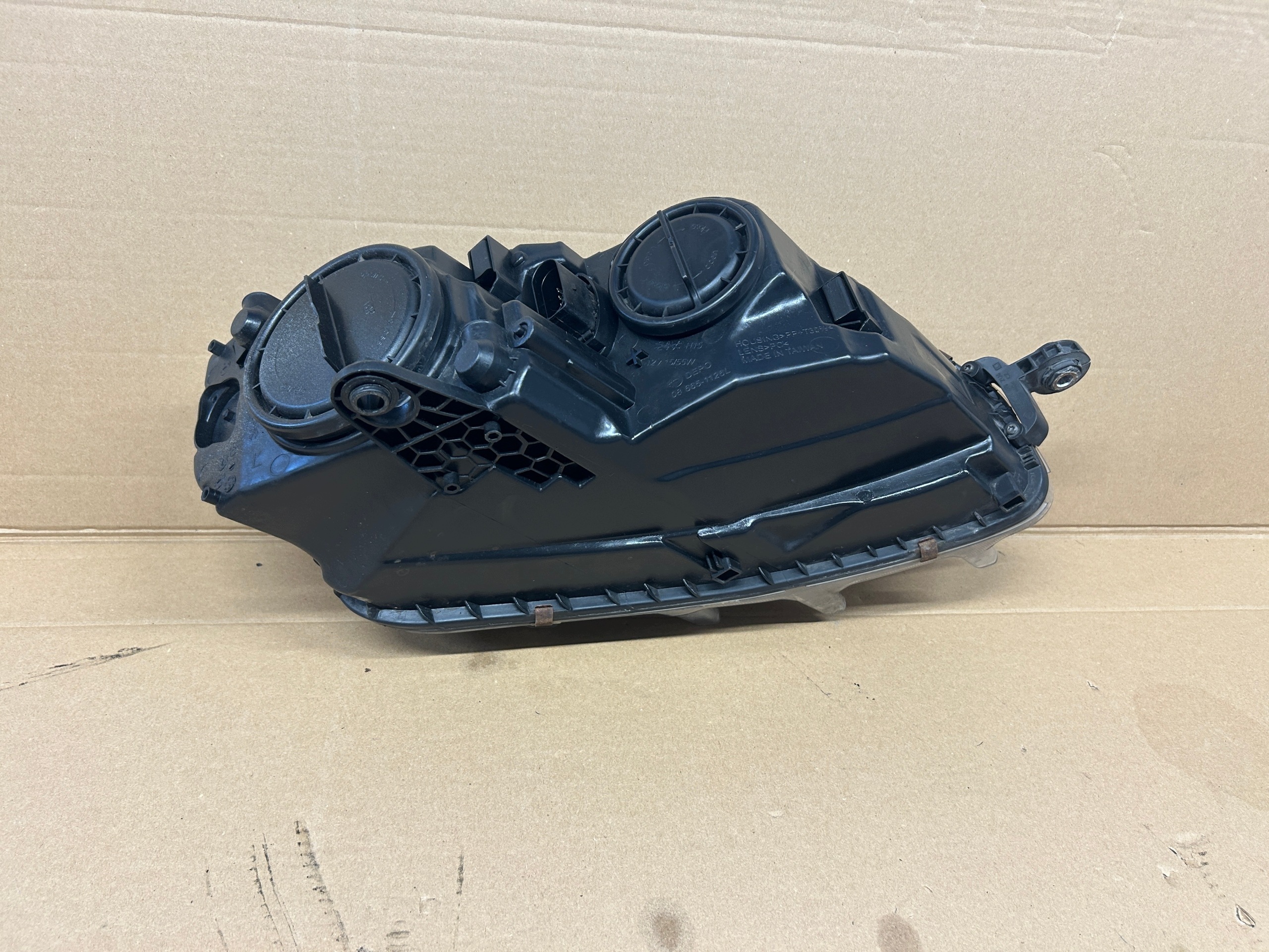 SKODA OCTAVIA III light left front