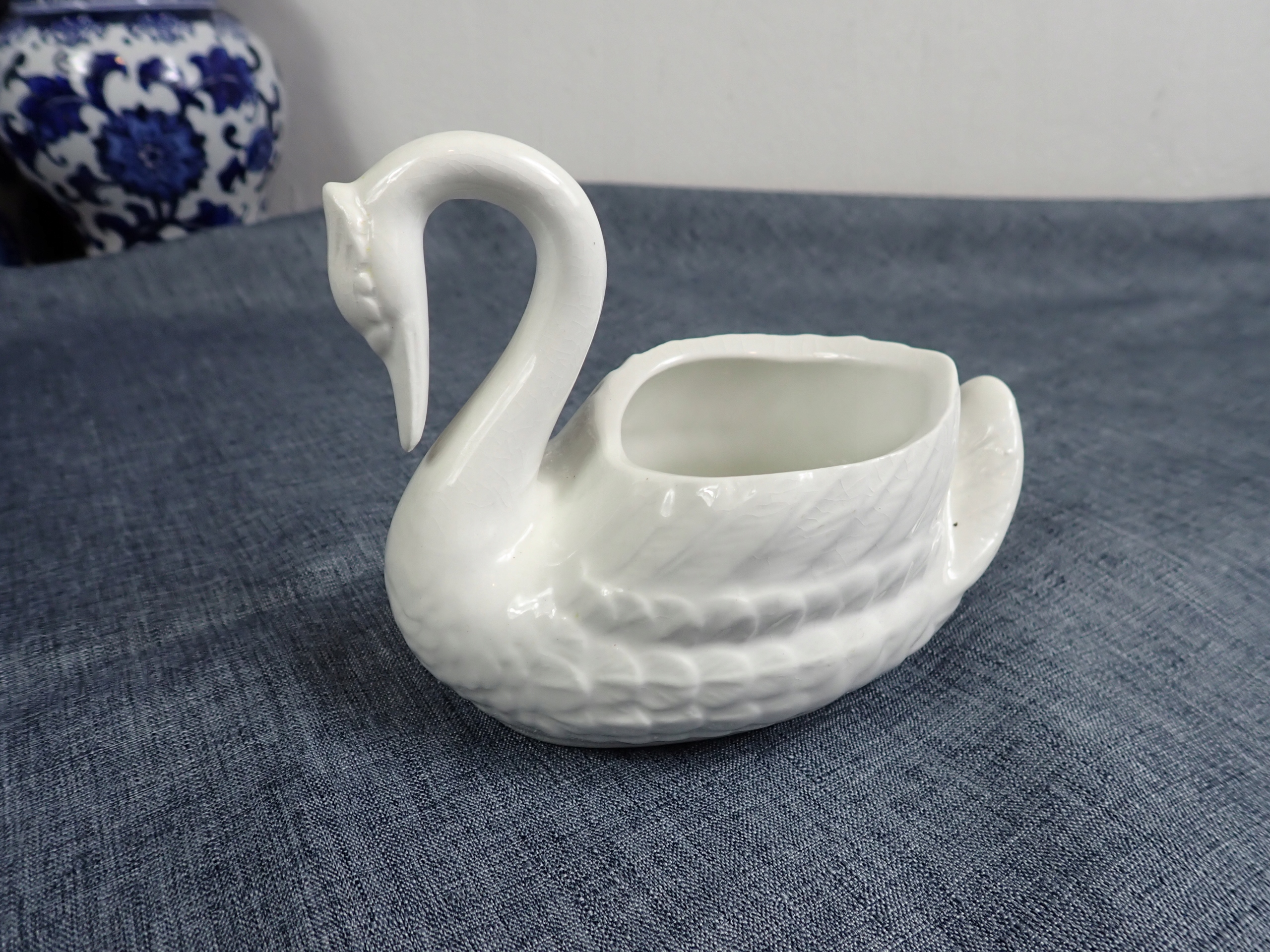 ŁABĄDEK - NA MAŁĄ ROŚLINKĘ? JAKIEŚ DROBIAZGI, PRZYPRAWĘ?