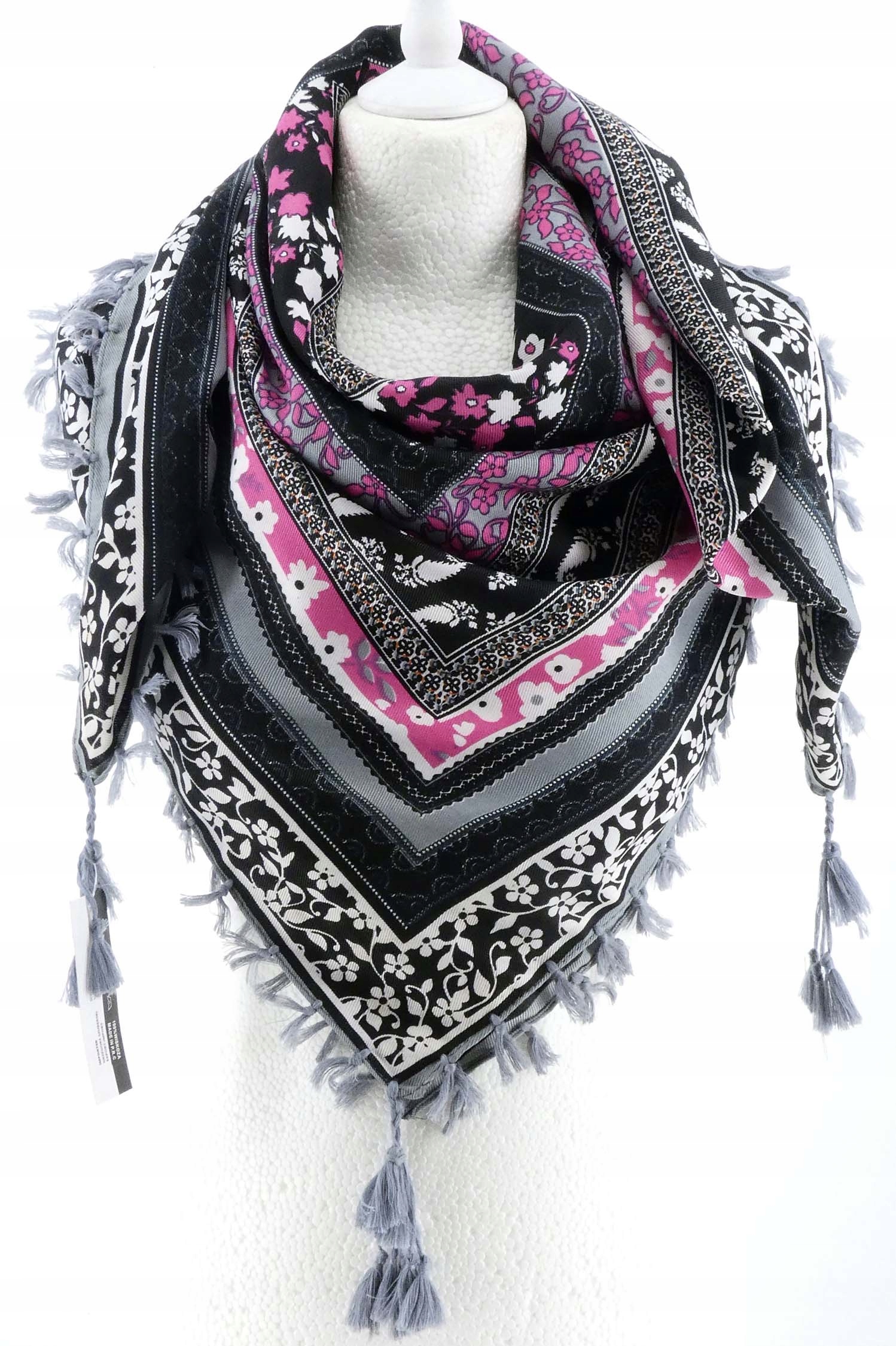 

Piękna Wzorzysta Chusta Szal Norweski z Frędzlami