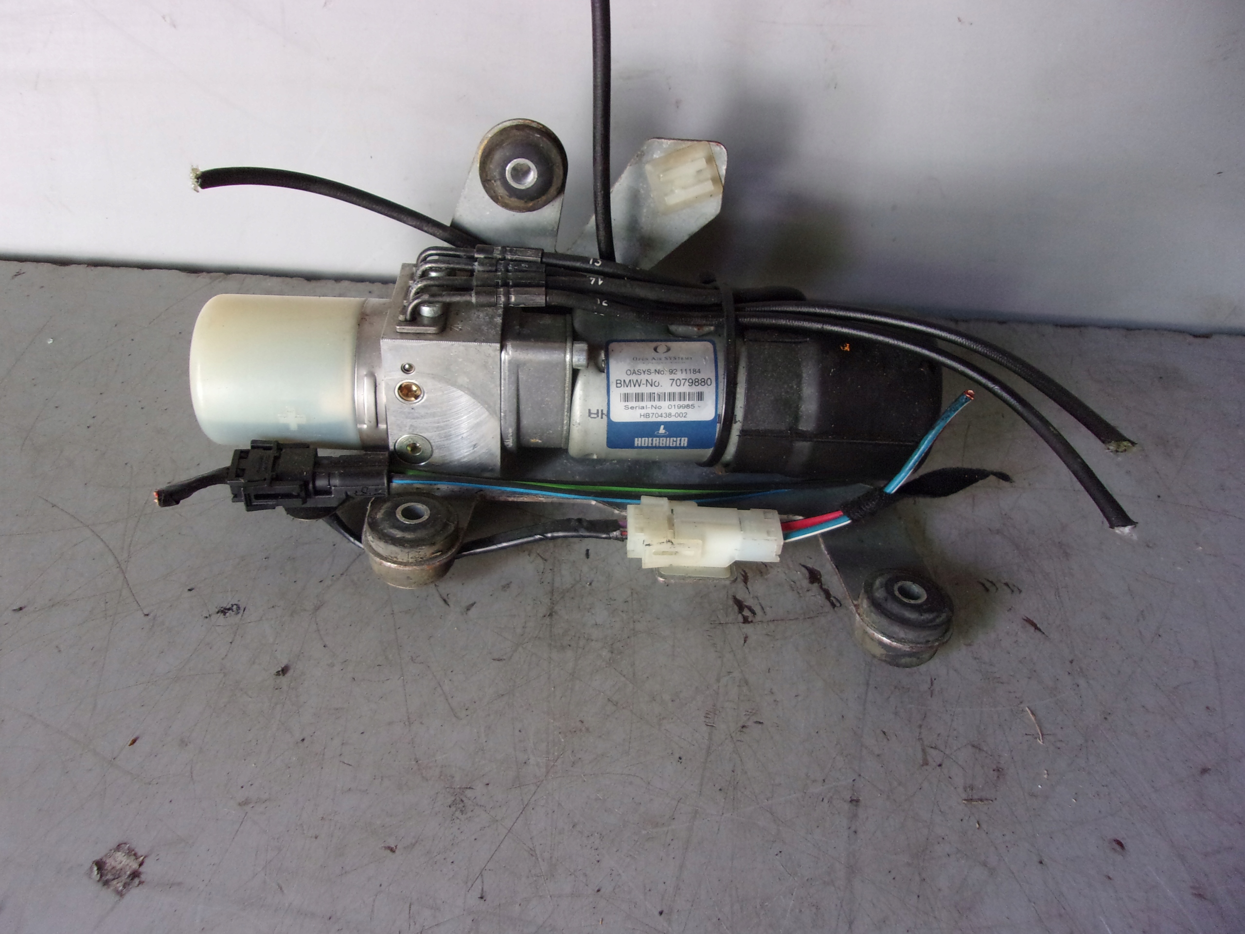 SILNIK POMPA DACHU MINI R52 CABRIO 7079880 04R^