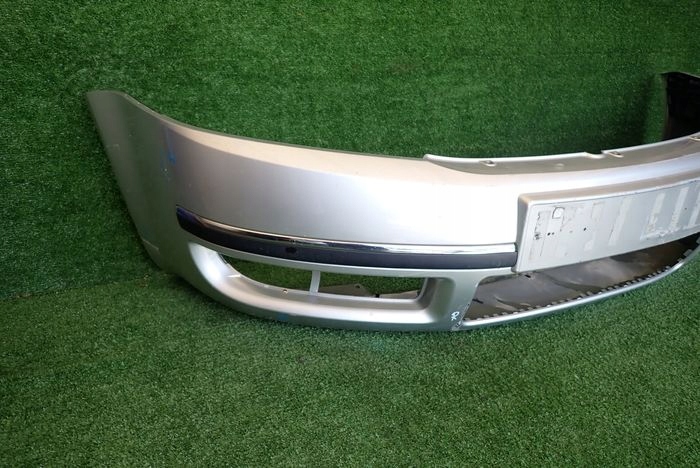 SKODA SUPERB and front bumper front