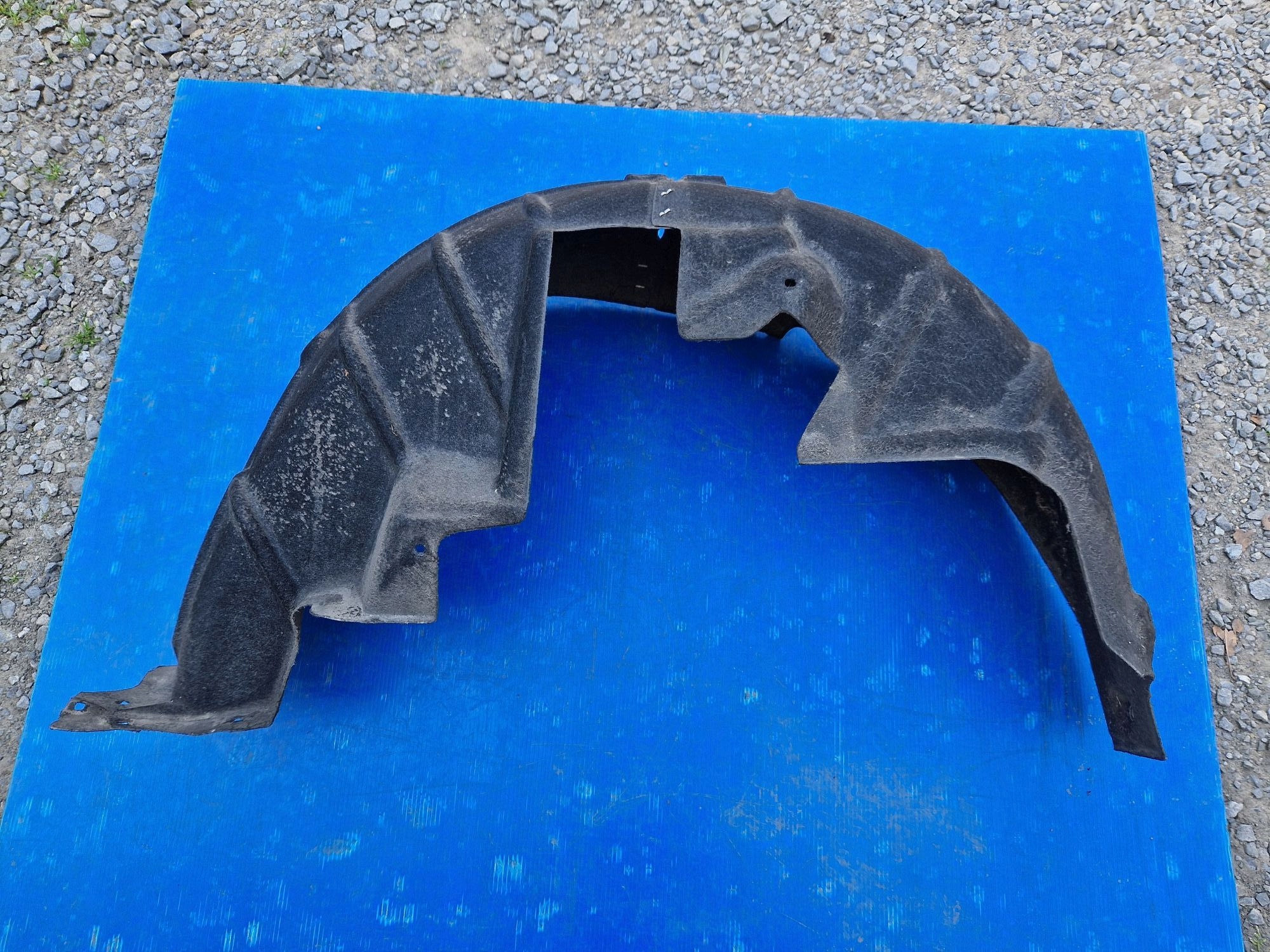 mudguard left rear. SKODA KAROQ LIFT 2023R->