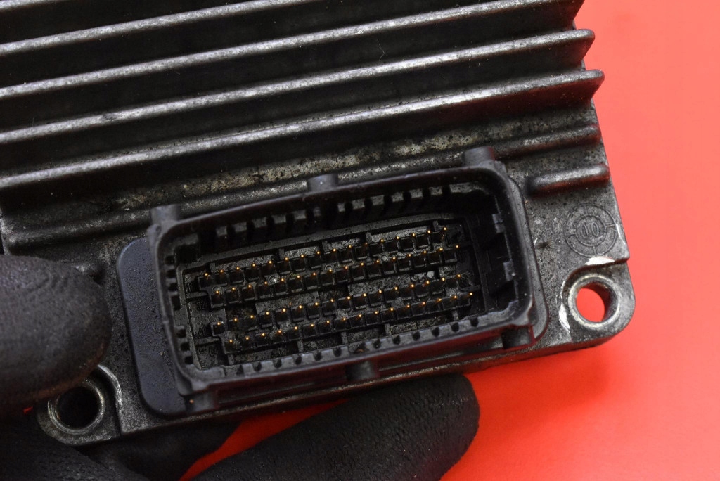control unit computer of the engine 12212819 OPEL ASTRA 2 II G 1.7 DTI 75 KM 98-09