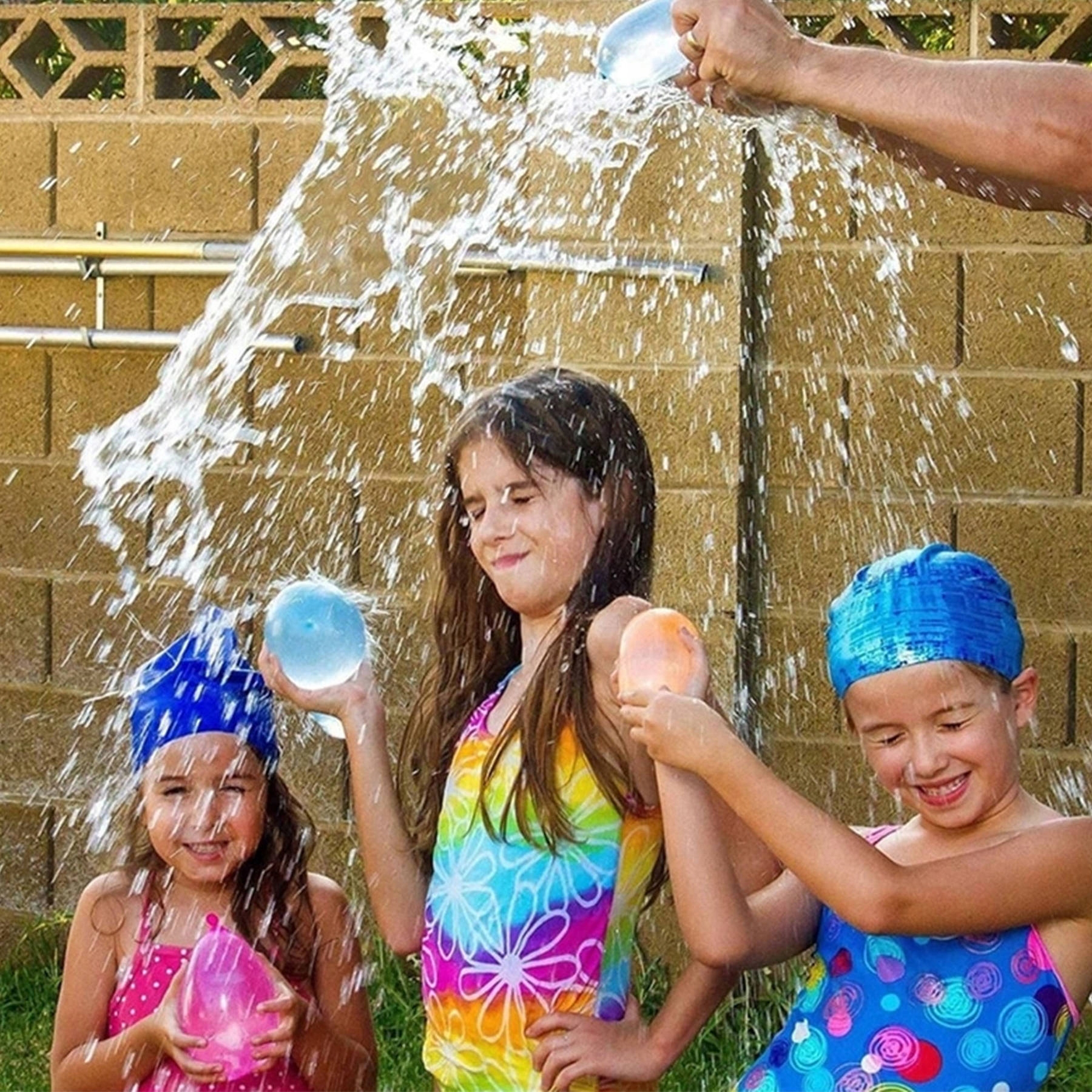 BALONY NA WODE BOMBY WODNE ŚMIGUS DYNGUS GWINT AUTOMAT 666 SZTUK Marka KARWIL
