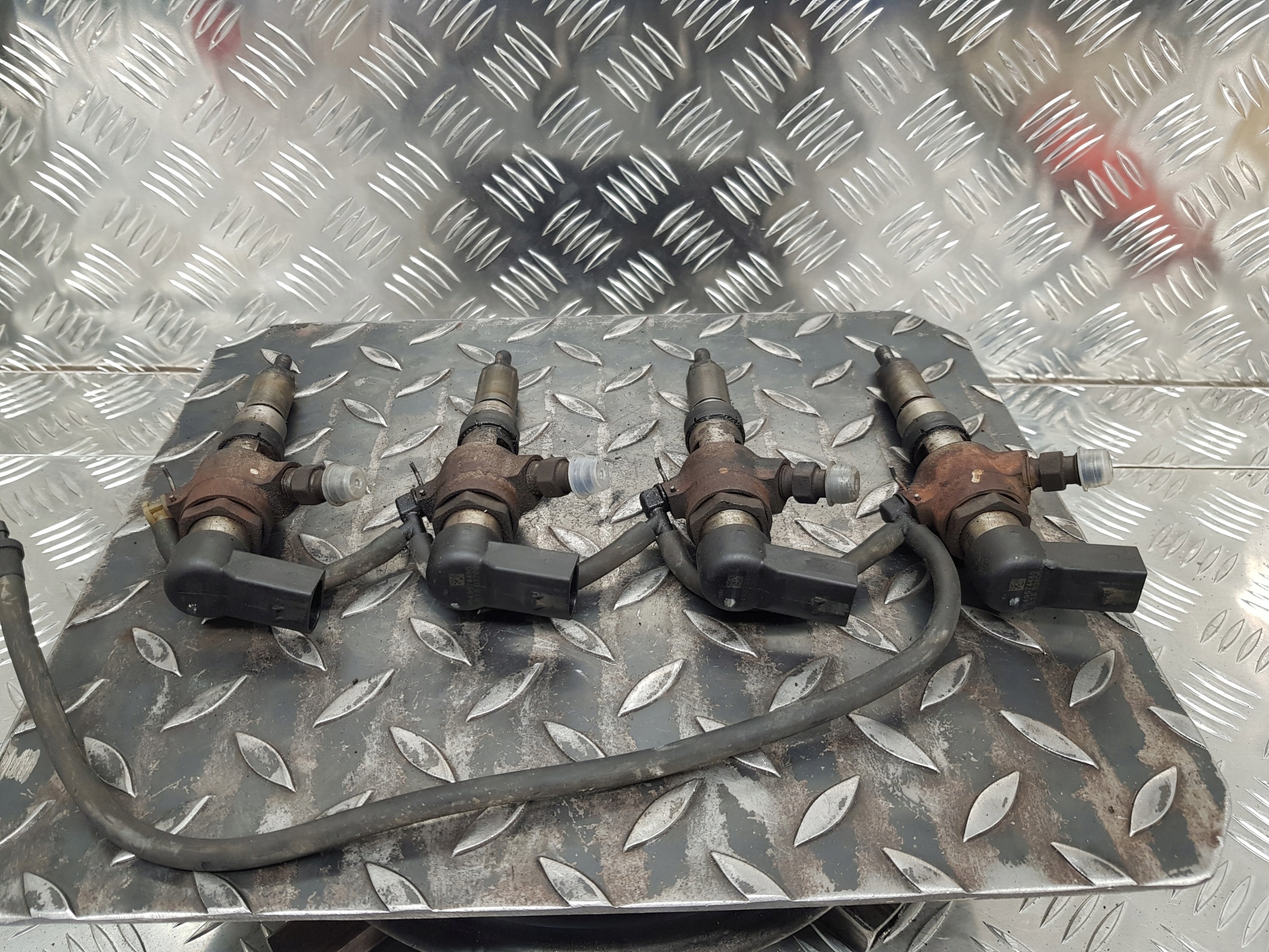 Einspritzdüse Einspritzdüse KOMPLET CITROEN C4 9649574480 1.4 HDI