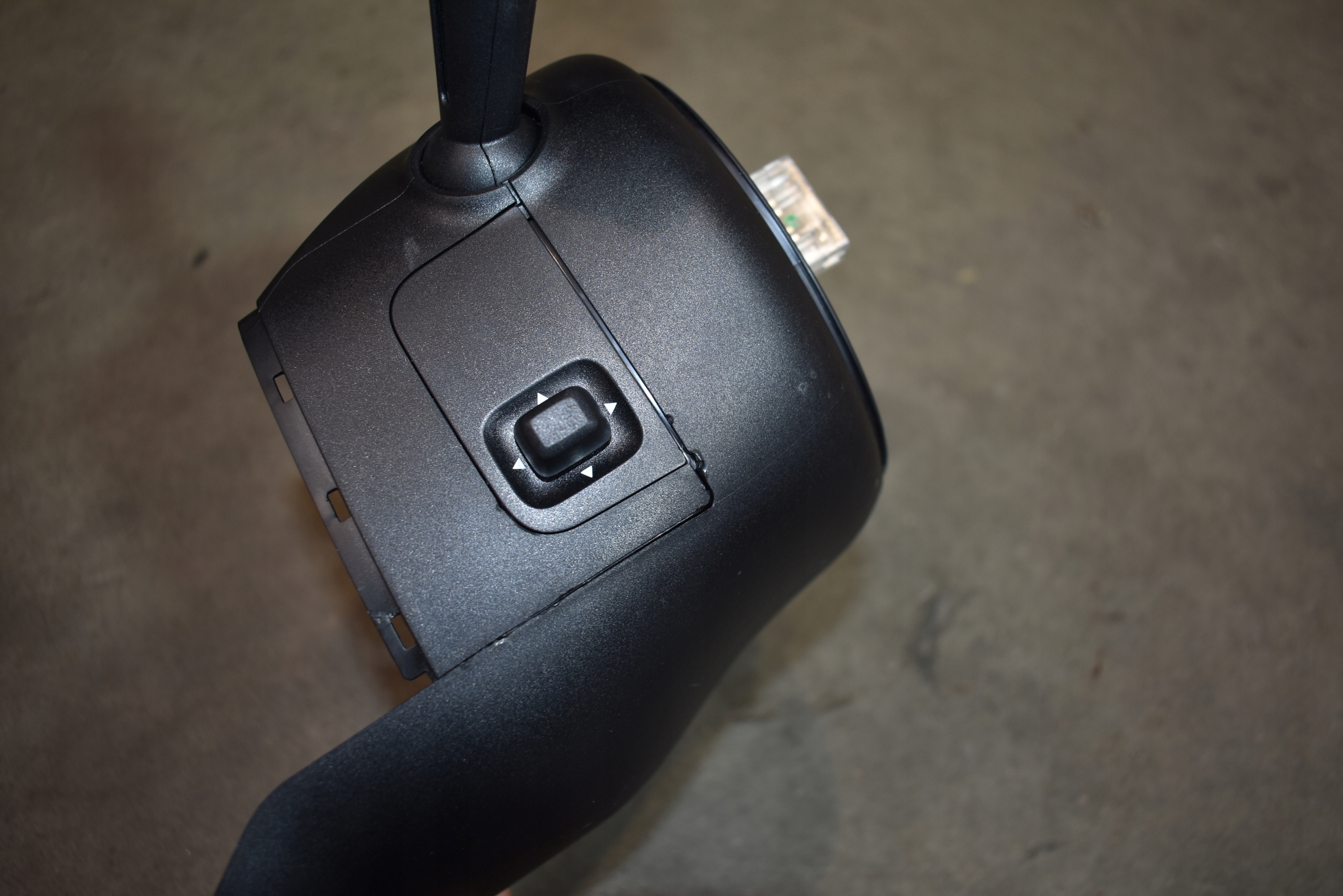 IDEALNE control + ring MERCEDES W206 W236 1