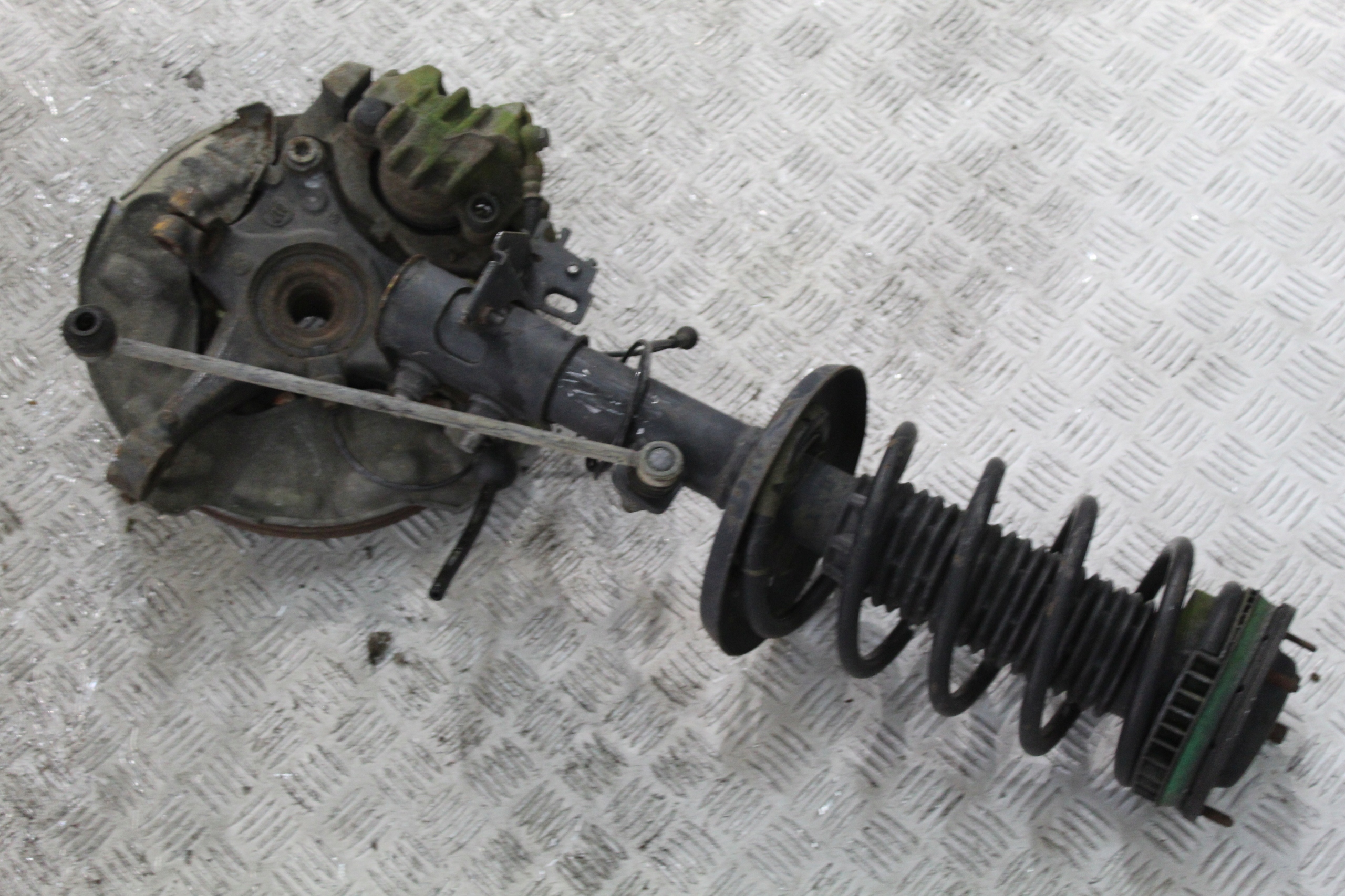 swing right front shock absorber PEUGEOT 508 and