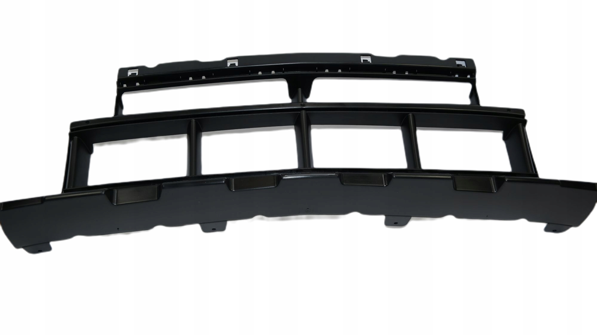 A1768852600 - Захист бампера решітка центр MERCDES W117 W176