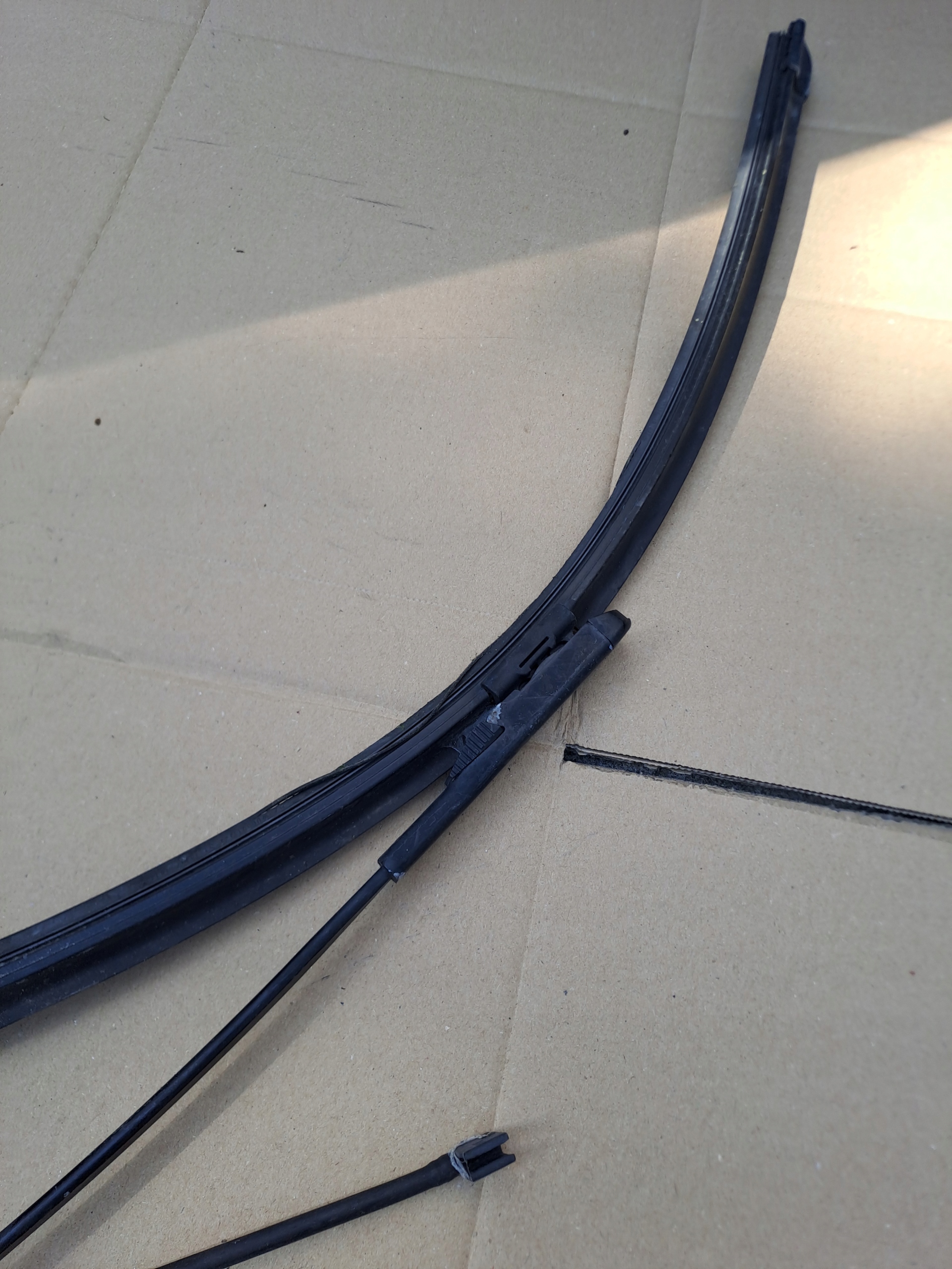 wiper arm right front VOLKSWAGEN CRAFTER A0018205944