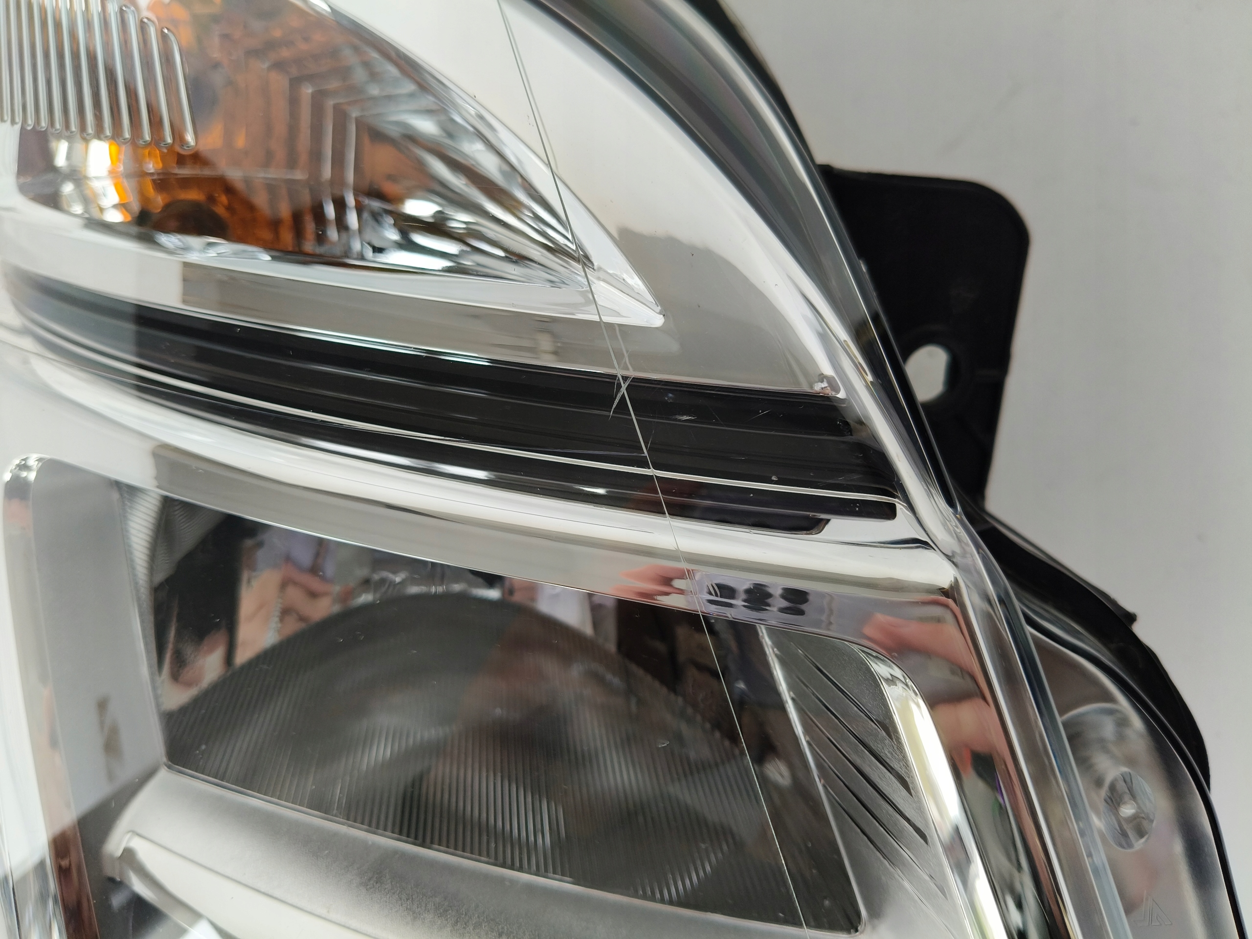 light right REFLEKTOR NISSAN NV400 11