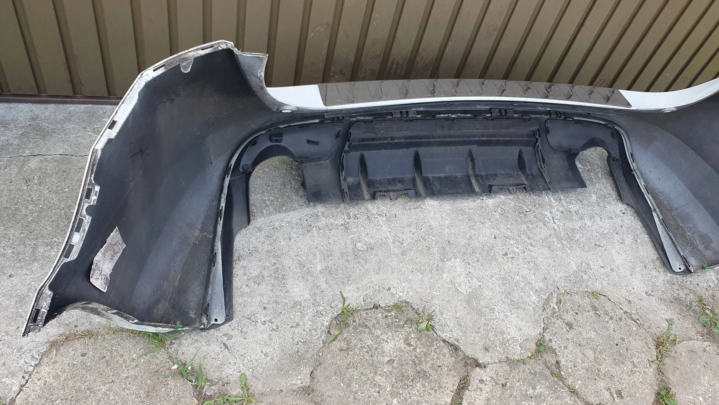 Volvo V60 10-13 R-design kombi front bumper front $