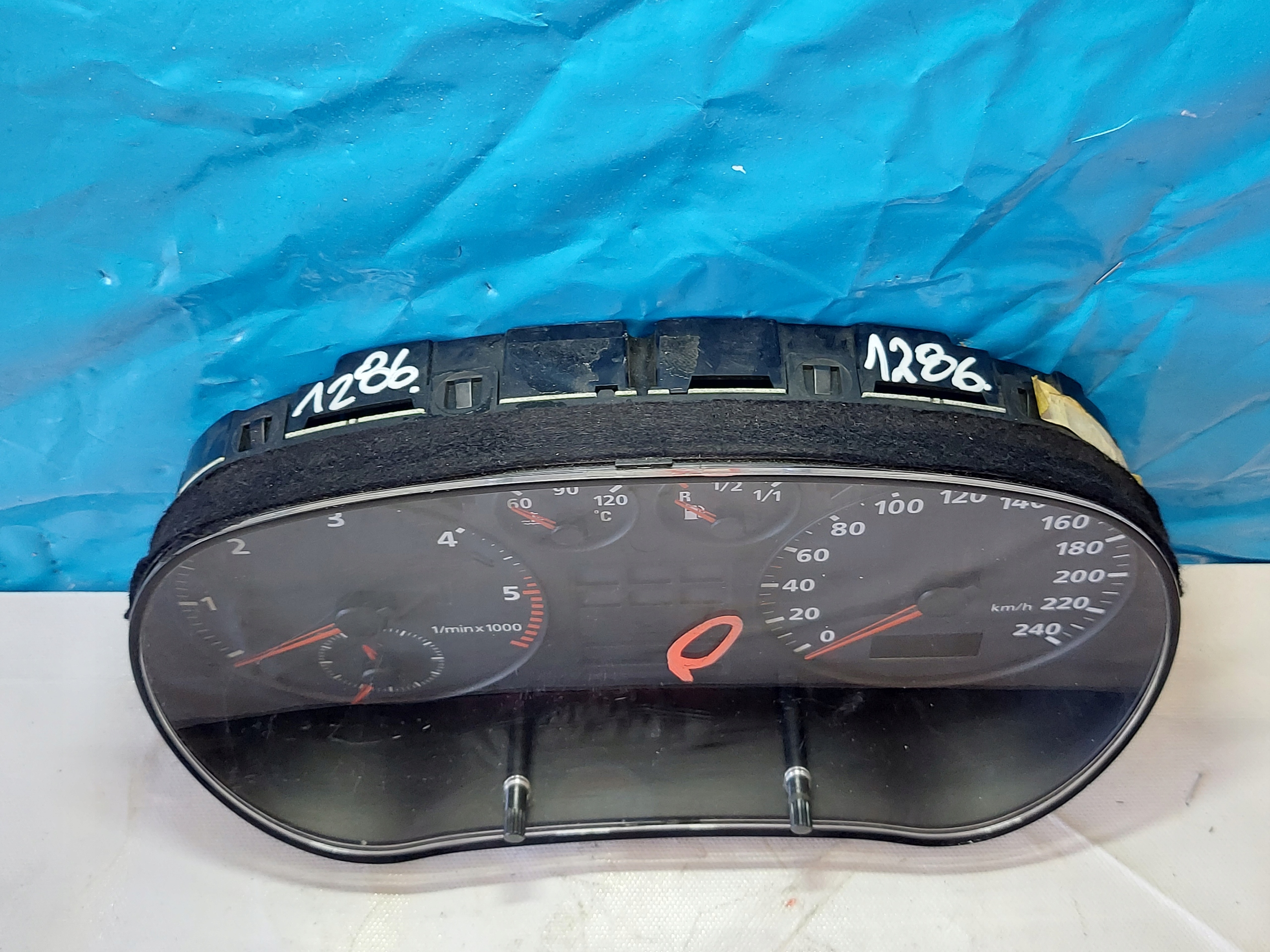 dials clock A3 8L 1.9 TDI 8L0919860