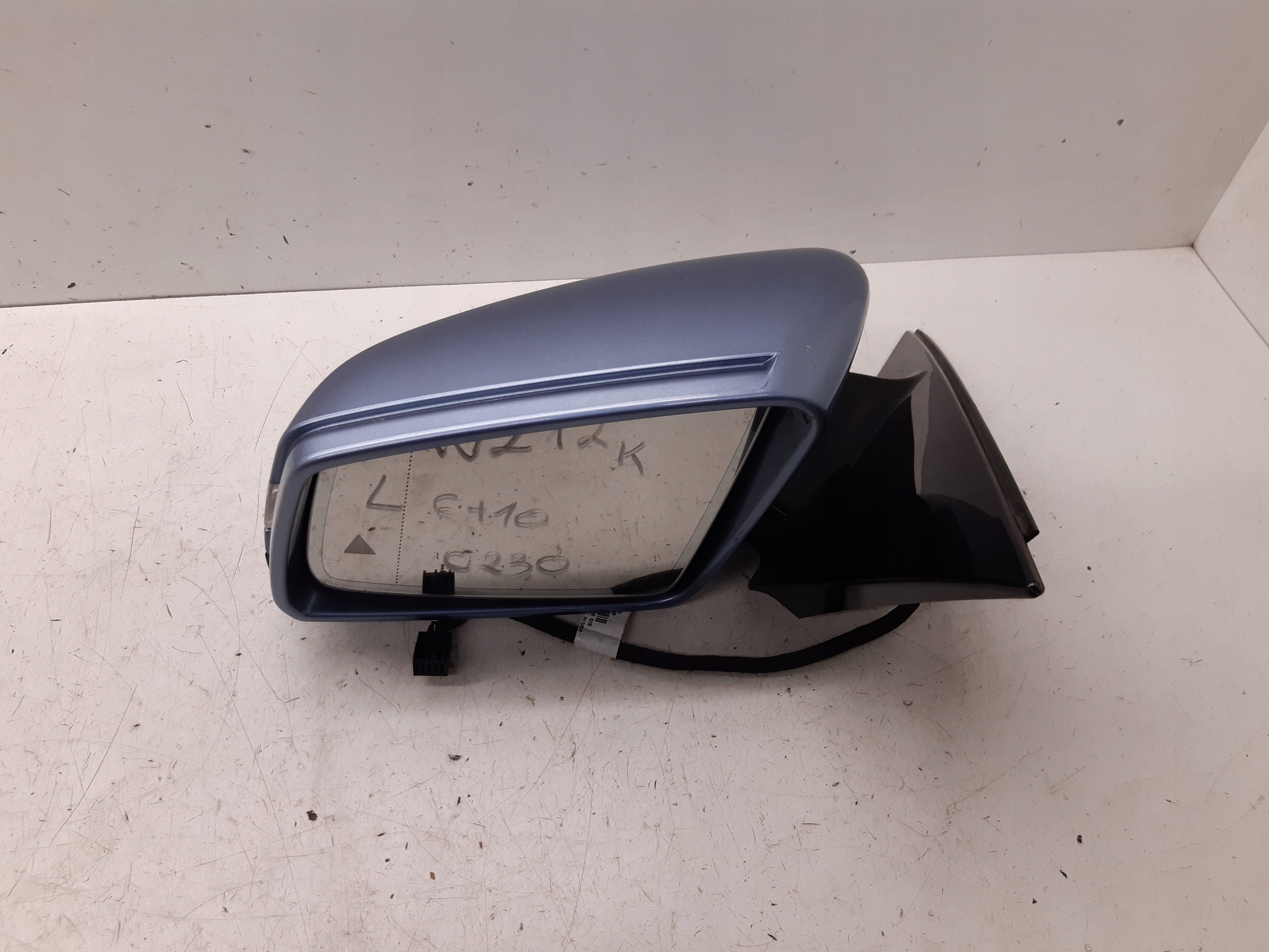 mirror left 6+10 PIN C230 europa Mercedes W212