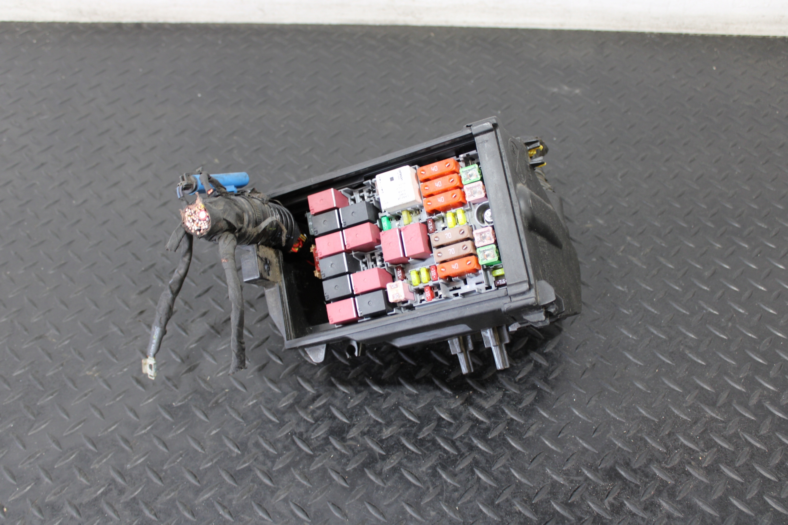 Module fusibles Boîte JEEP COMPASS II 2