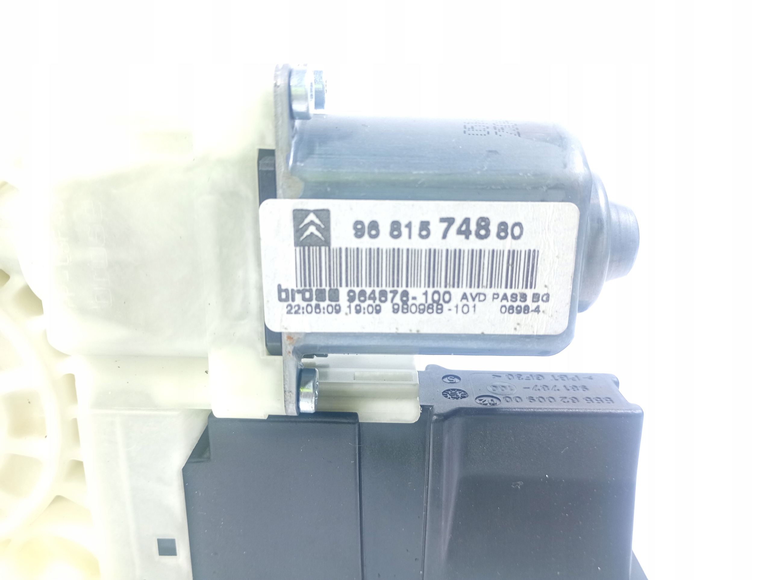 CITROEN C4 04-12 engine mini motor windows right front front OE 9681574880
