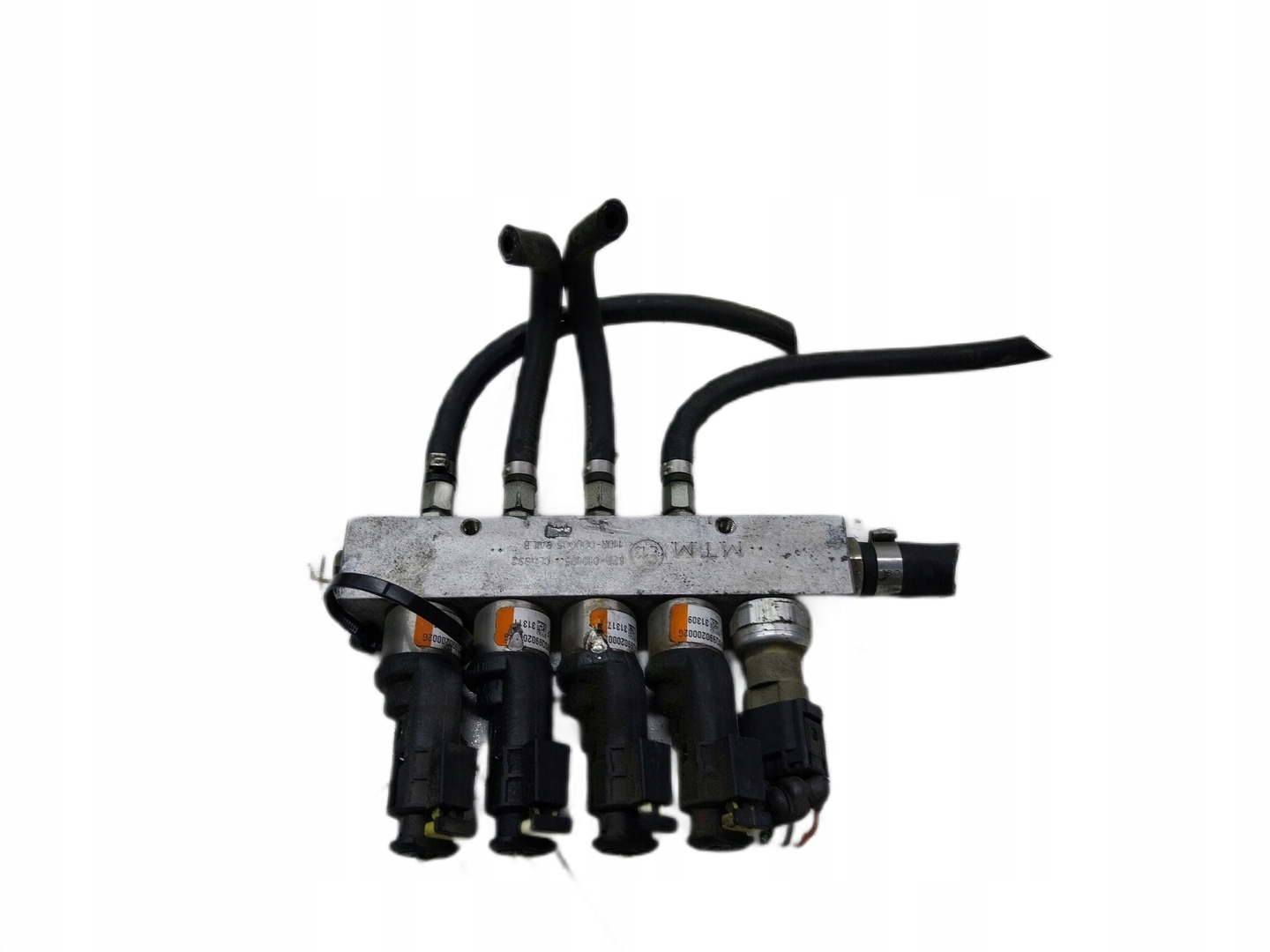 LISTWA WTRYSKOWA GAZU MAZDA 6 GH 2.0 MZR 67R-010185