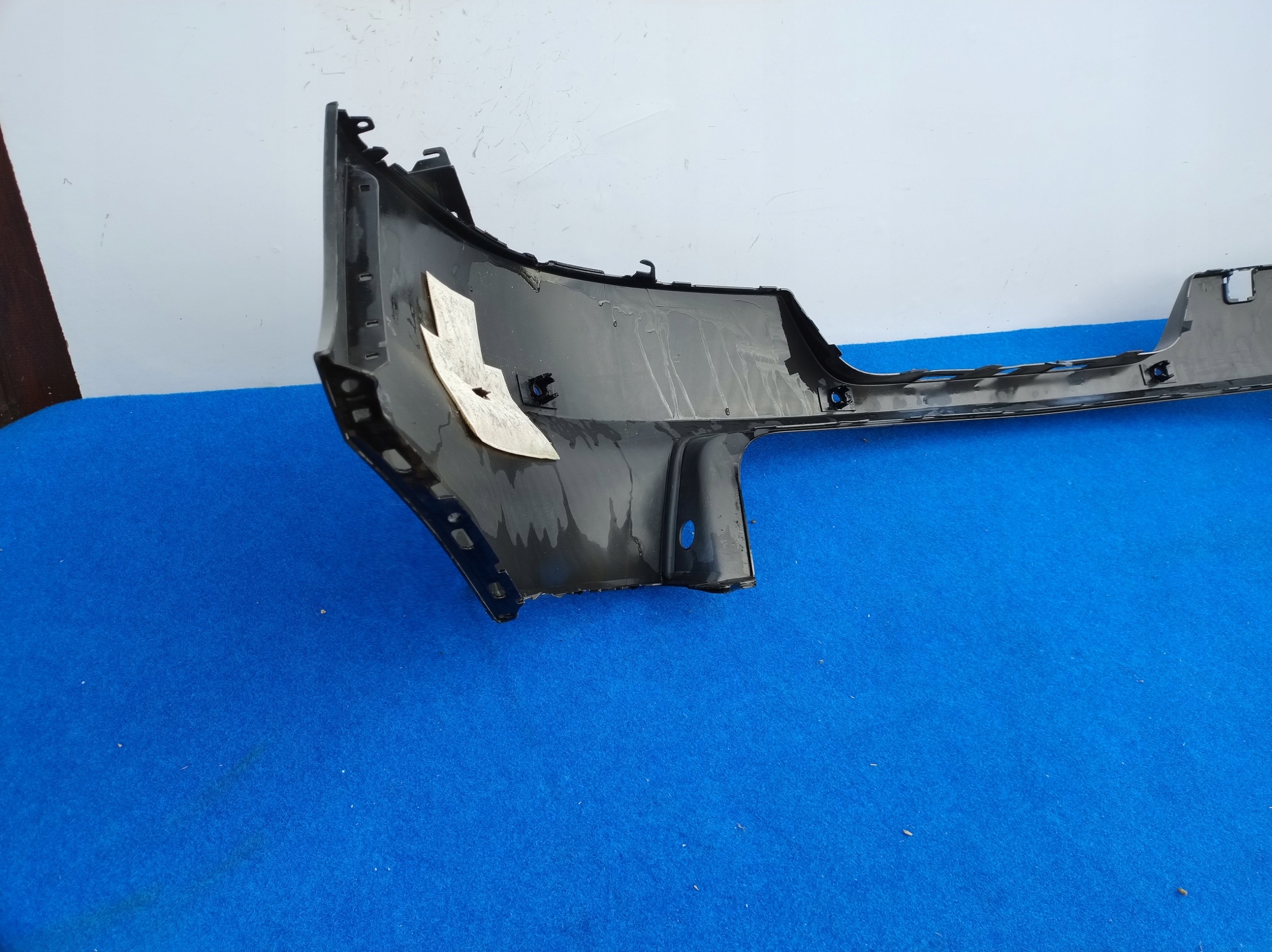 PORSCHE MACAN bumper rear part rear below sensors 95B807421 MA30