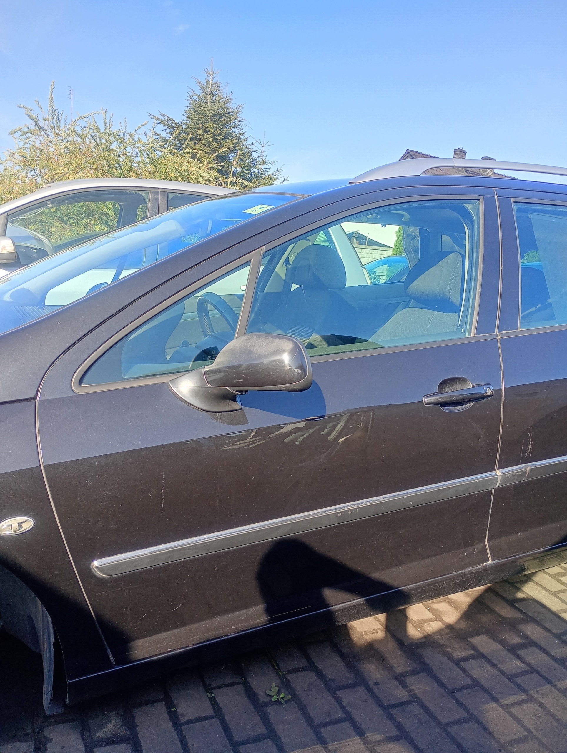 door left front front Peugeot 407 SW 04-10 code lakieru EXLD