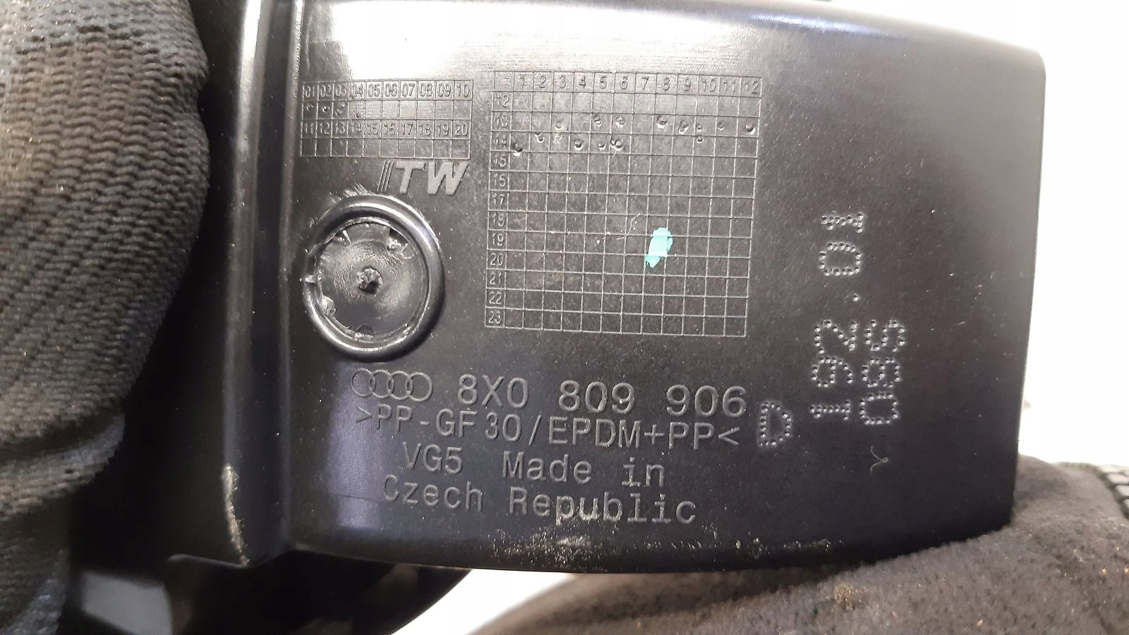 Tankklappe des Kraftstoffsbehälters Audi A1 8X 1,2 TSI LS9R