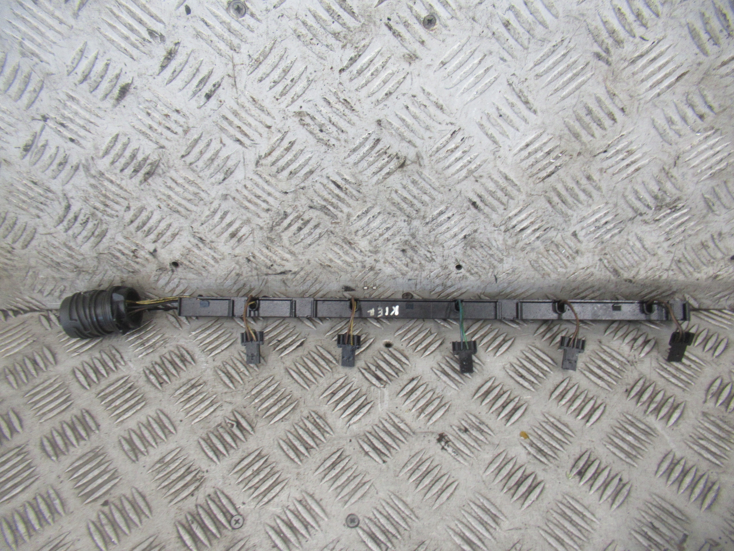 bundle electrical POMPOWTRYSKIWACZY VOLKSWAGEN TOUAREG 070971033A 5.0 D