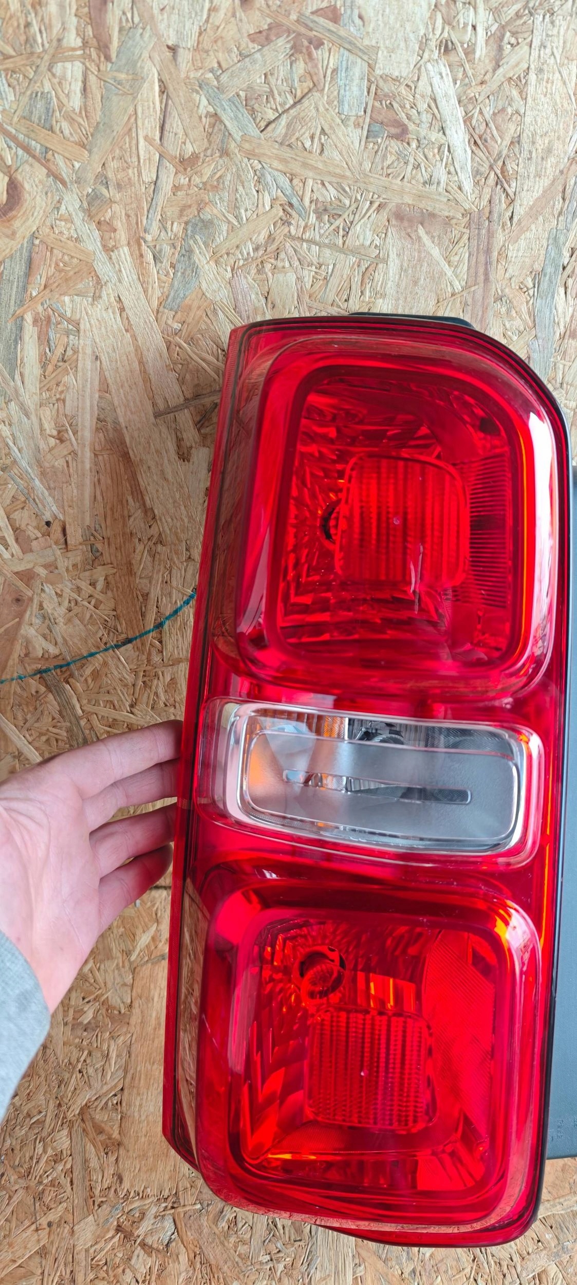 light rear rear part side left Peugeot Expert 9808243180