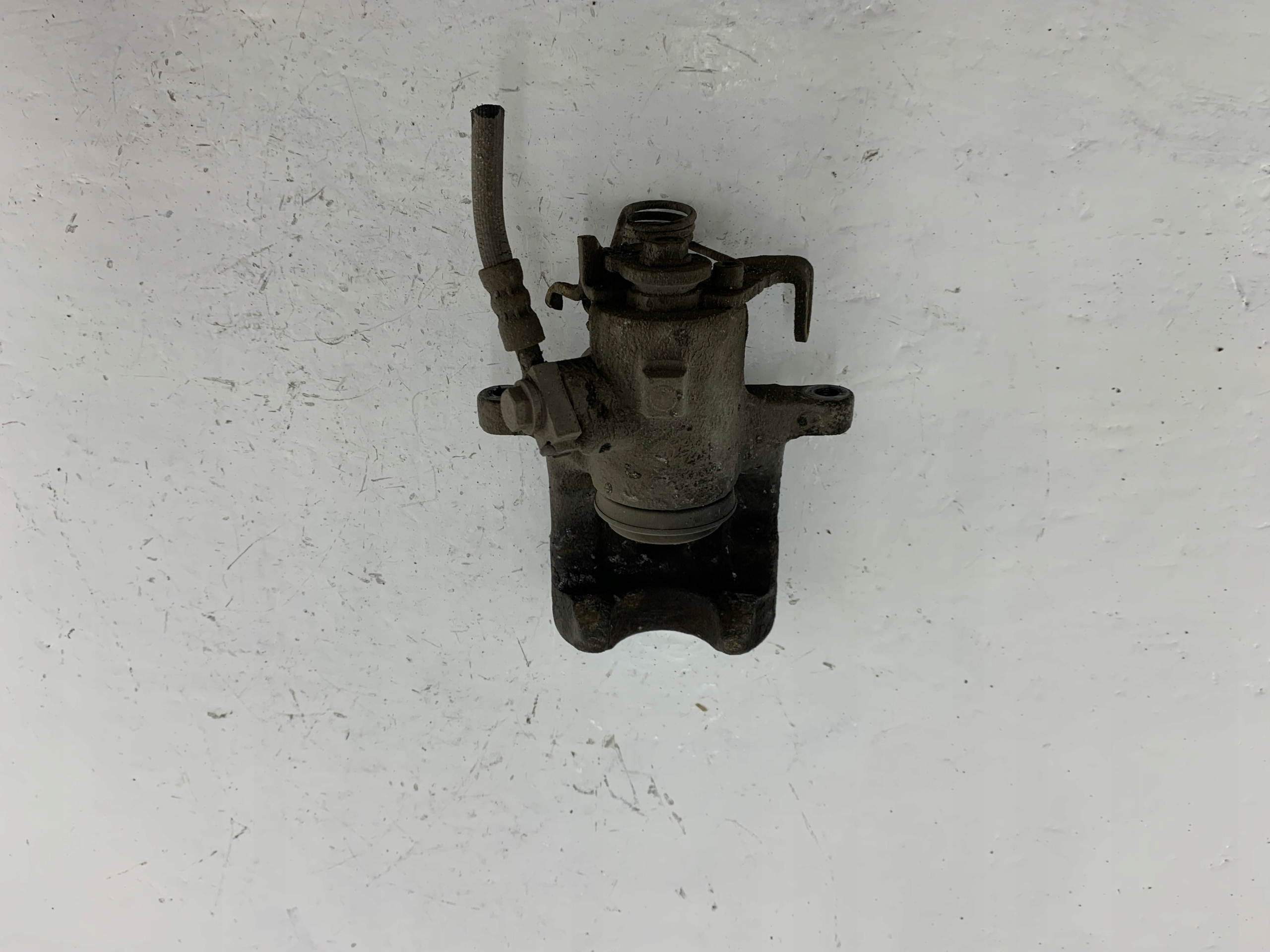 AUDI A4 B8 bremssattel bremse sattel brems- rechts heck