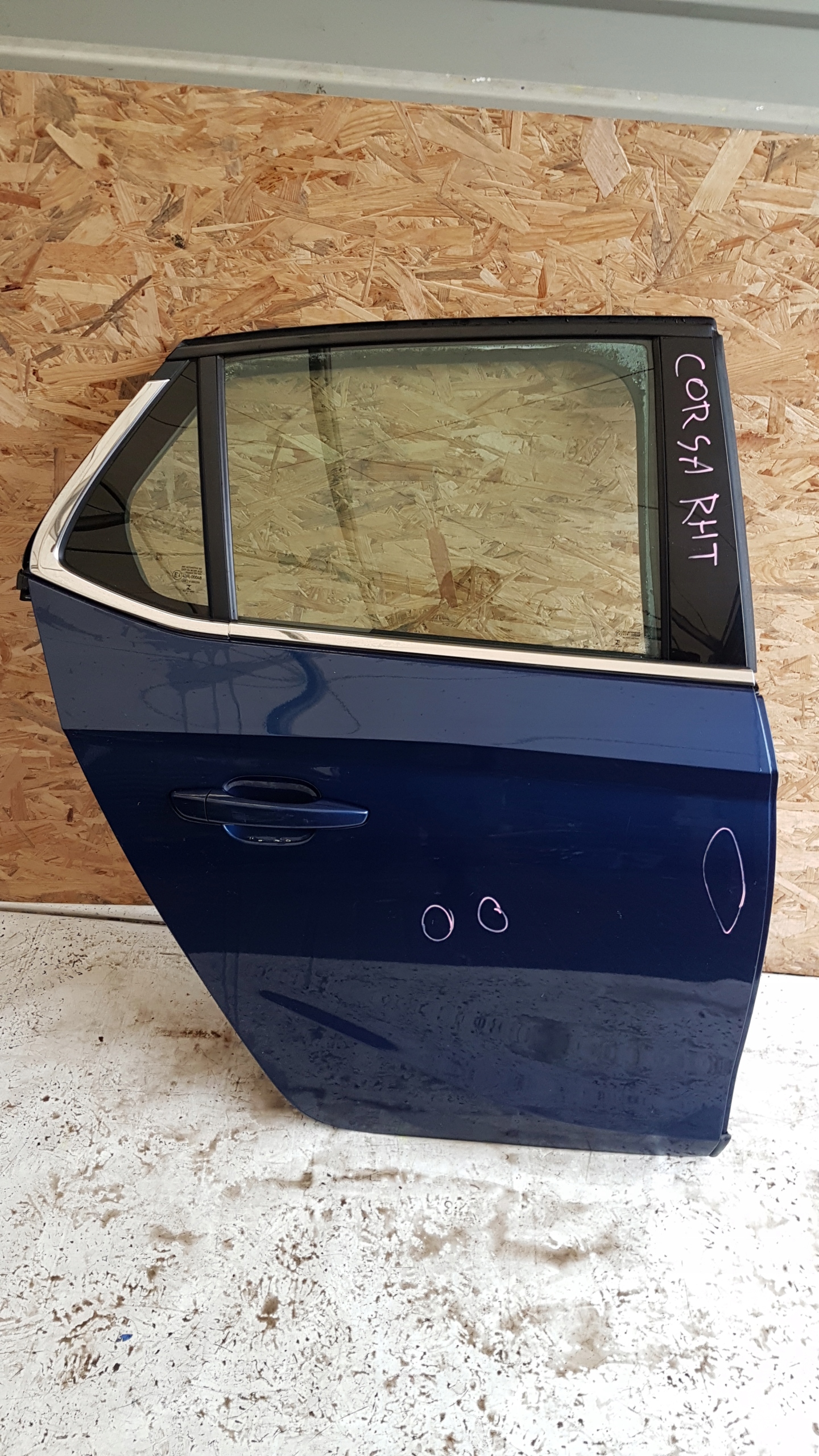 OPEL CORSA F DRZWI PRAWY TYŁ