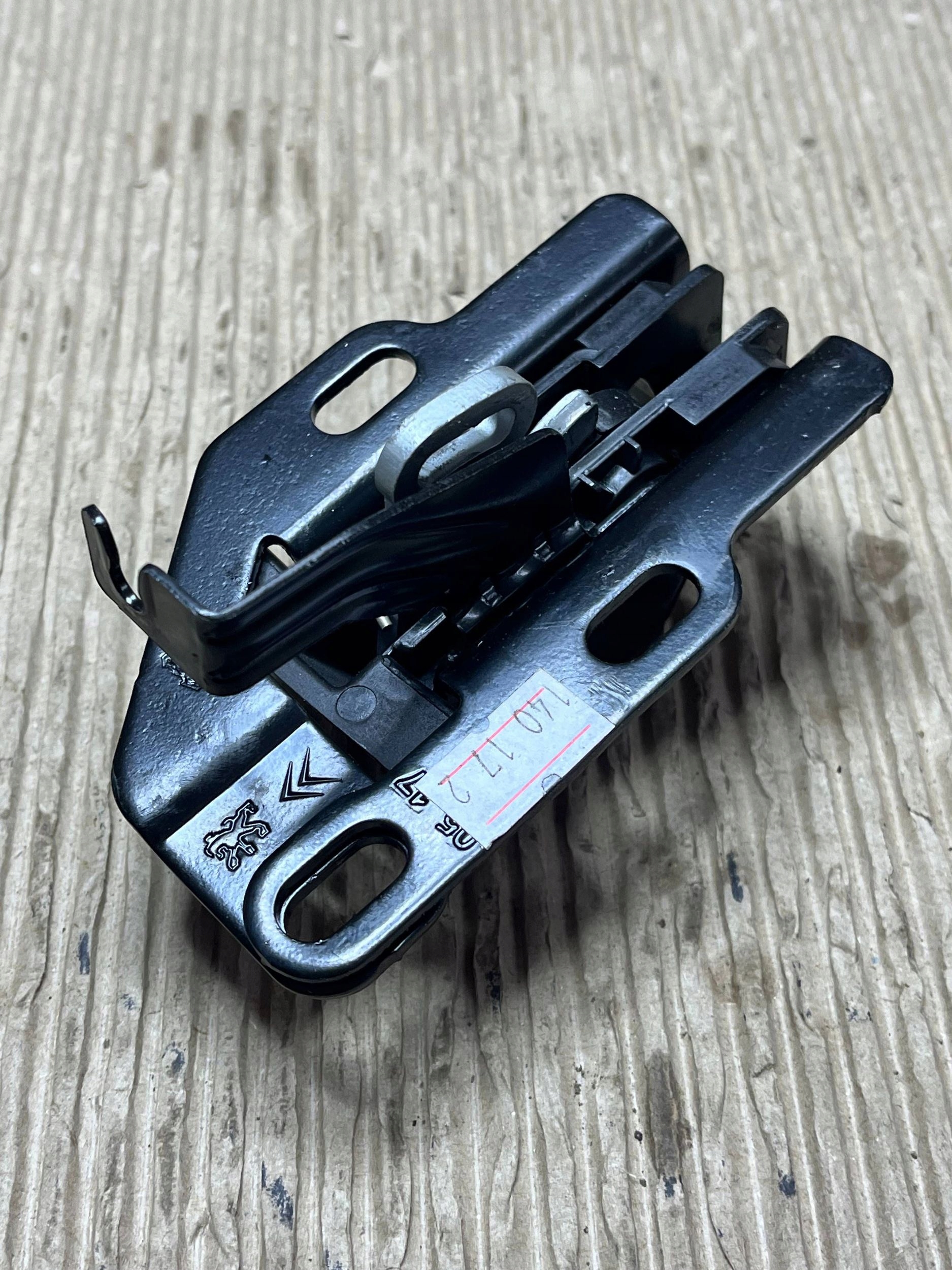 lock bonnet pickup Citroen Berlingo 8719F9