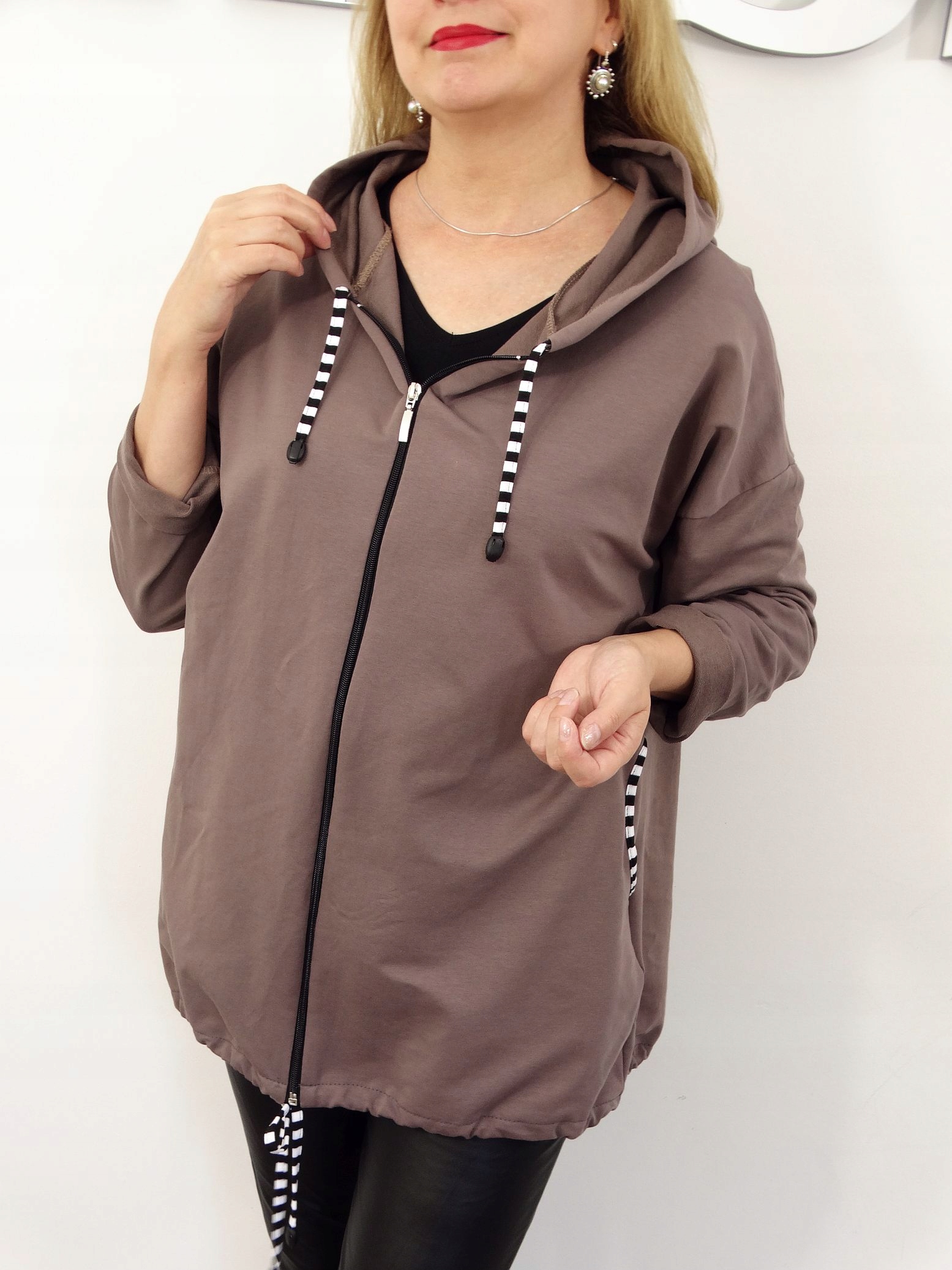 Bluza Damska Lekka Bawełniana Rozpinana z Kapturem Mika 4XL 48