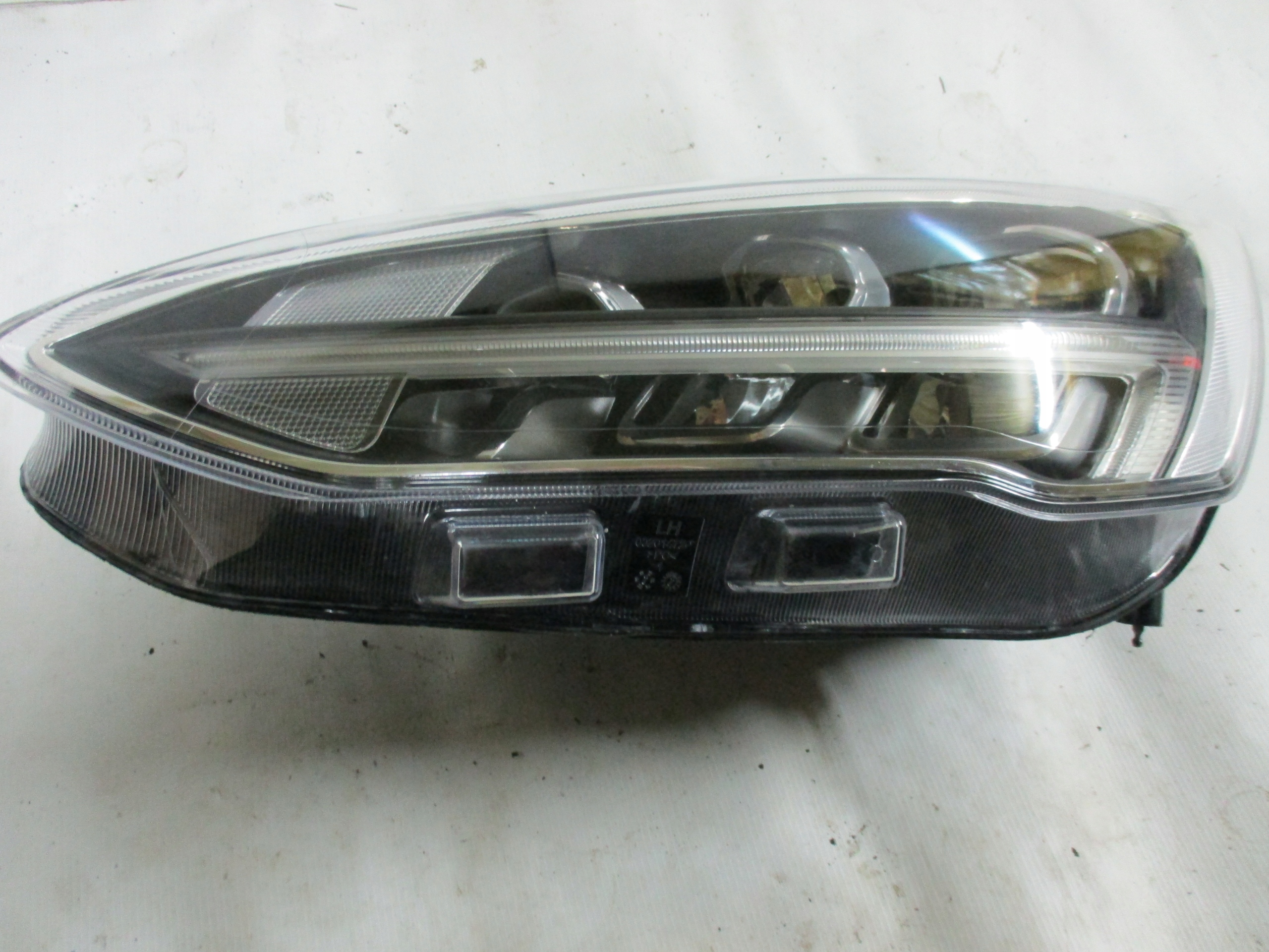 light left front front Ford Focus MK4 Full led JX7B-13E015-CE
