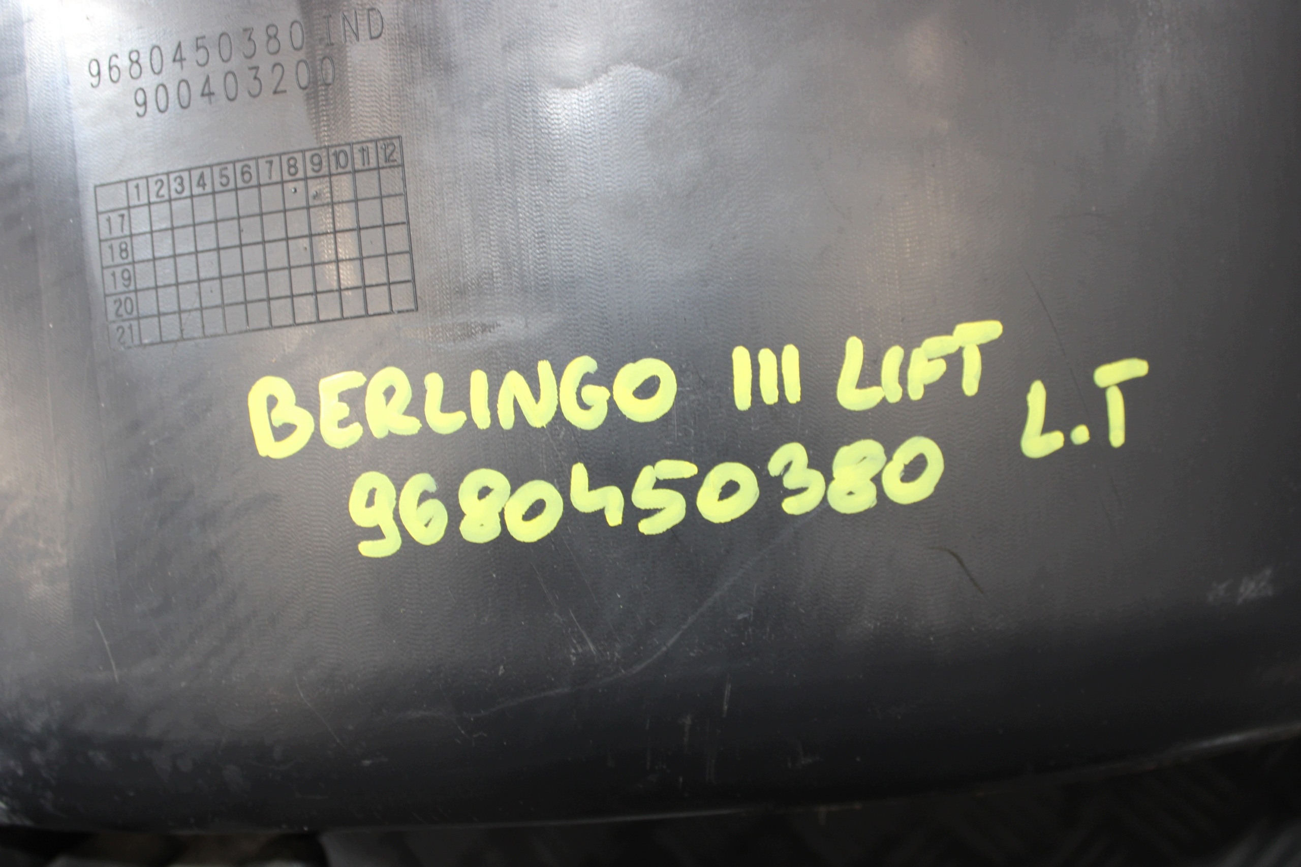 mudguard left rear part 9680450380 CITROEN BERLINGO III 3 LIFT
