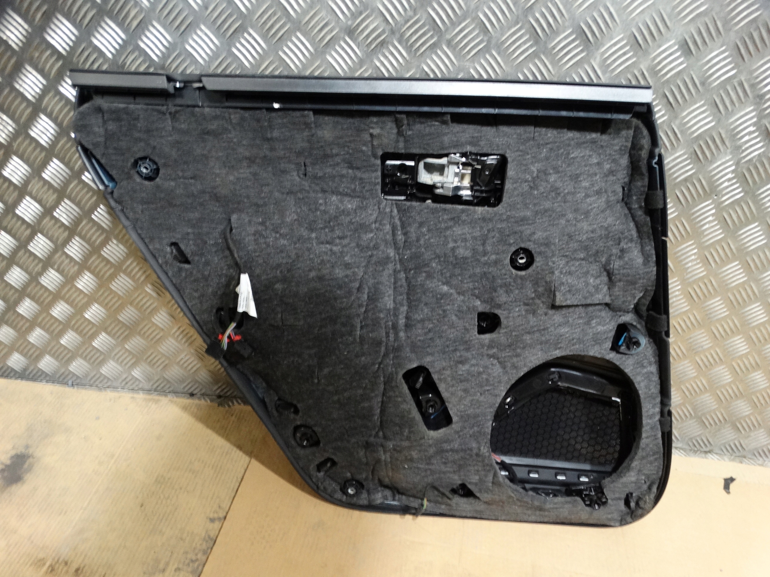 side door rear right PORSCHE PANAMERA 971 1