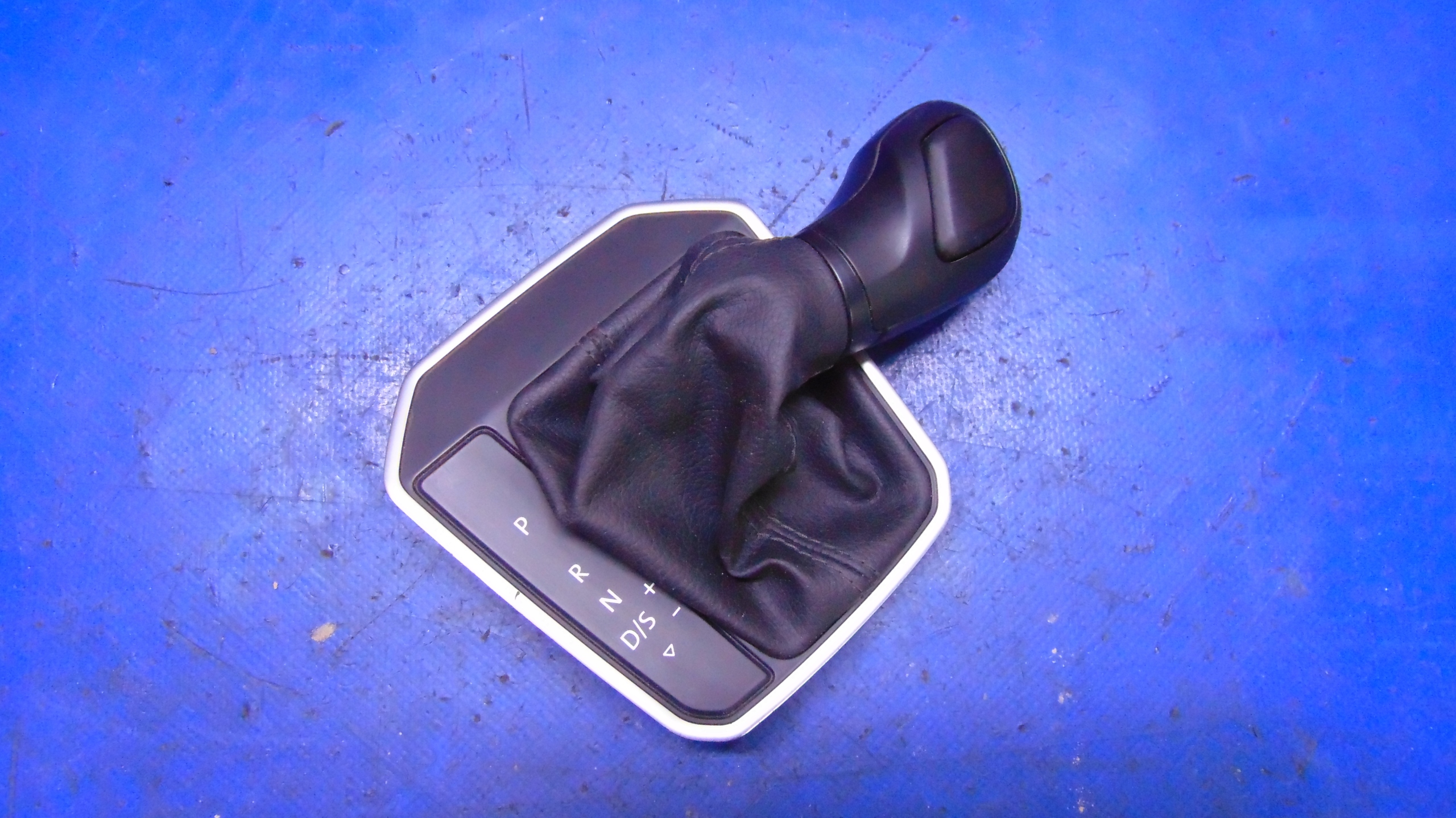 LEVA CAMBIO ghetta VOLKSWAGEN T6 15-21 ROK