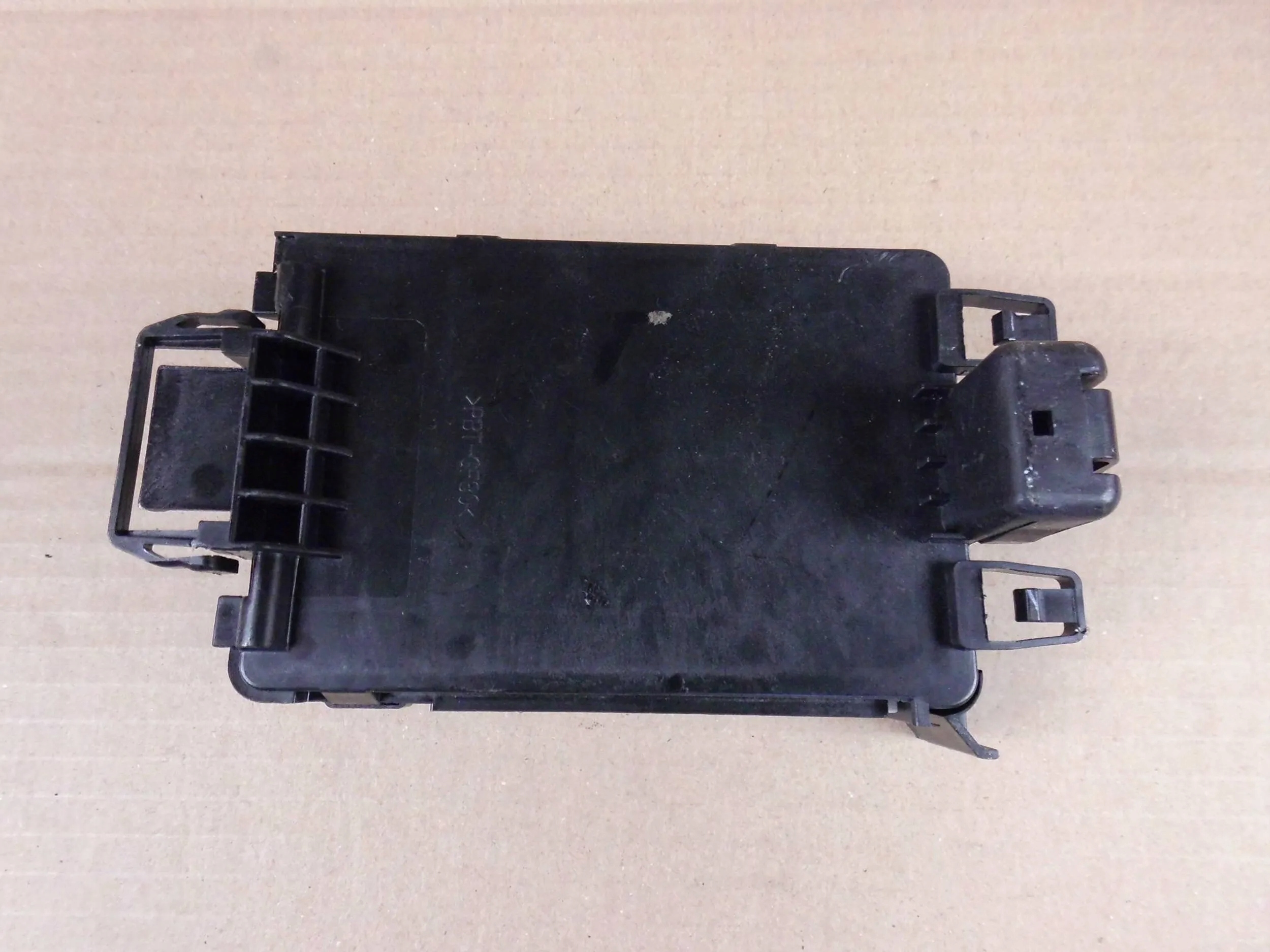 Mazda 3 BM 2018 module control unit BACS675Y0B