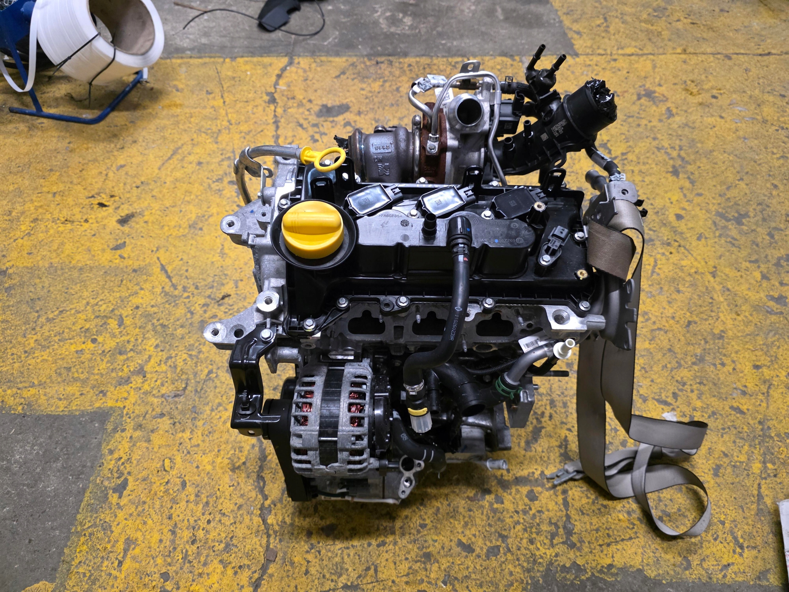 engine 1.0 TCE H4D E470 RENAULT CLIO V CAPTUR DACIA 2022 14 tys. km komplet