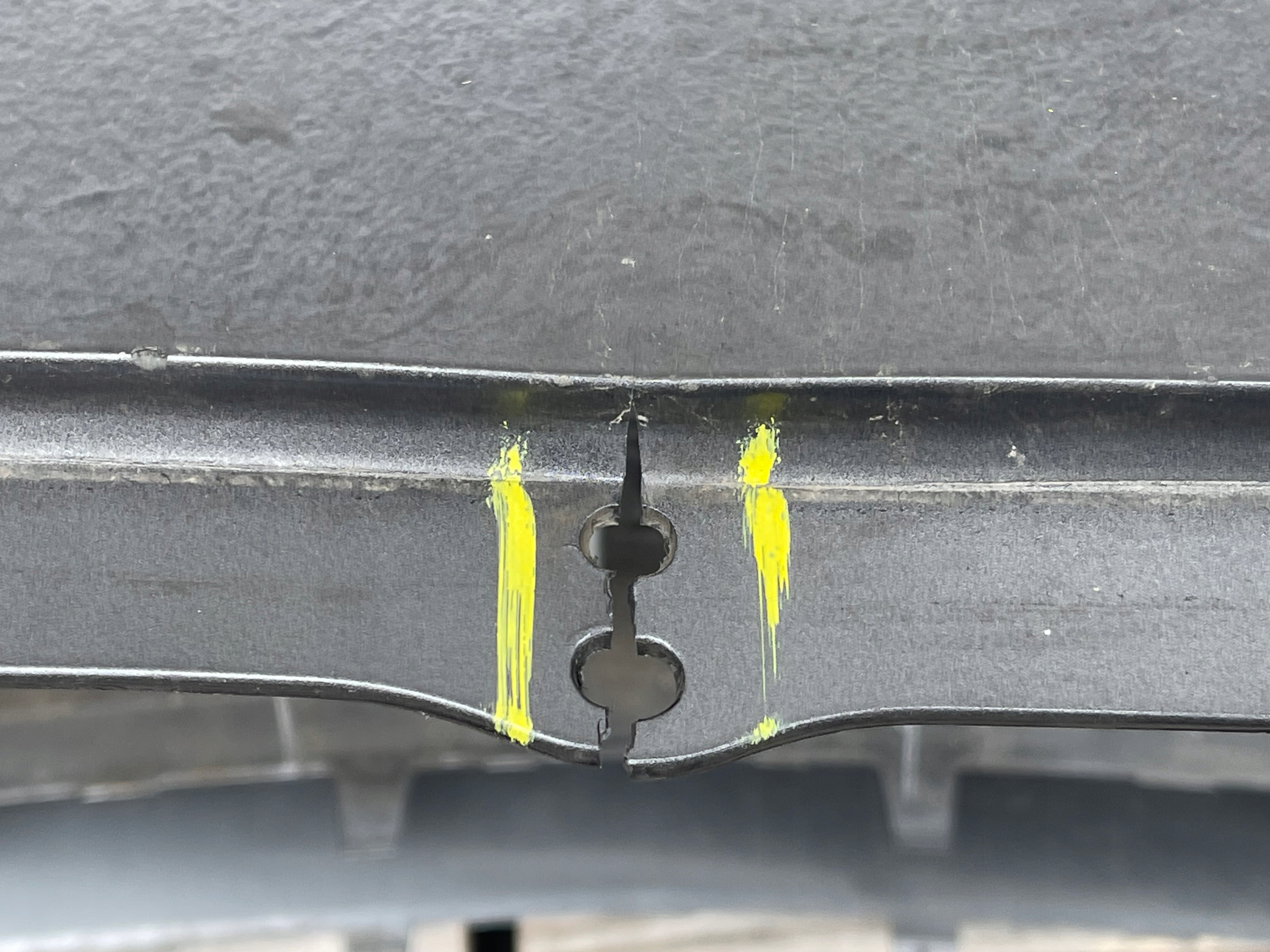 FORD MUSTANG VI GT LIFT 2018 - bumper front front below PDC