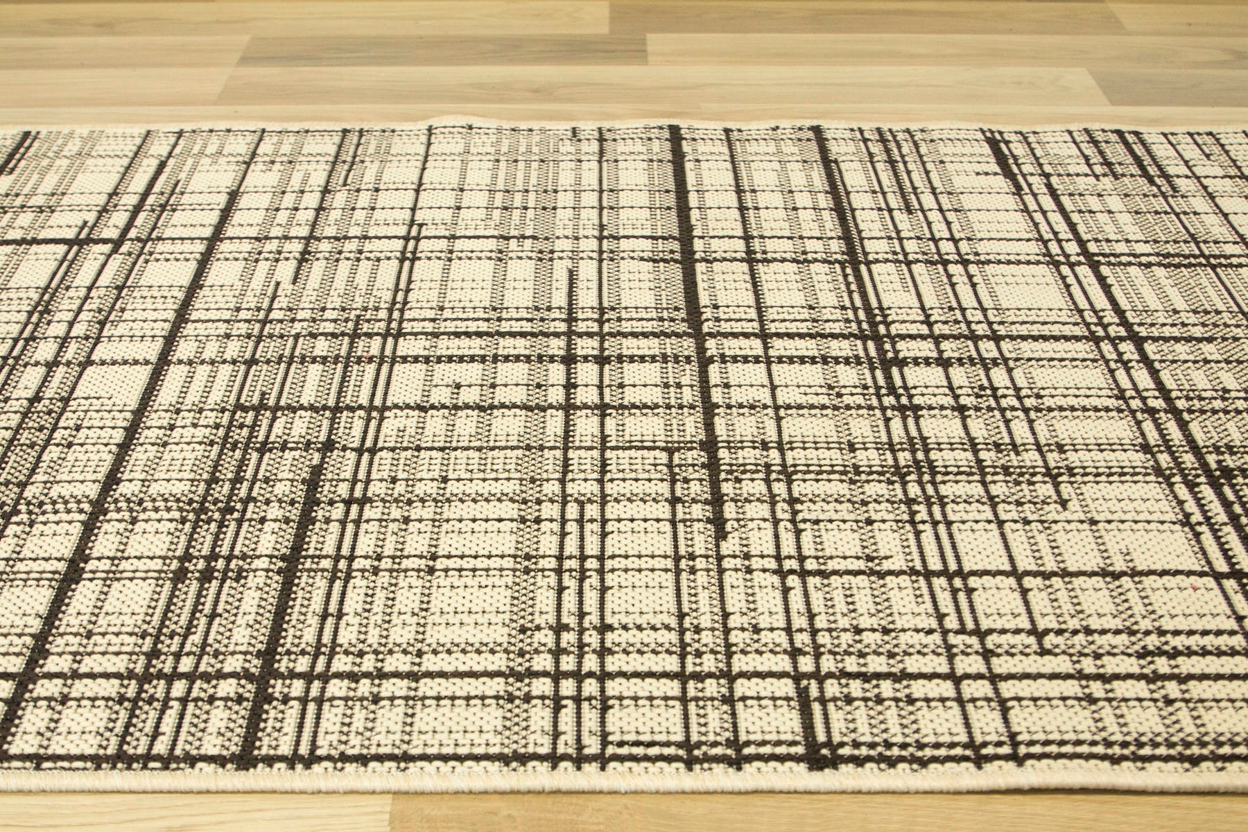 szer. 67 cm ANTYPOŚLIZGOWY CHODNIK SIZAL BEŻ BRĄZ Szerokość produktu 67 cm